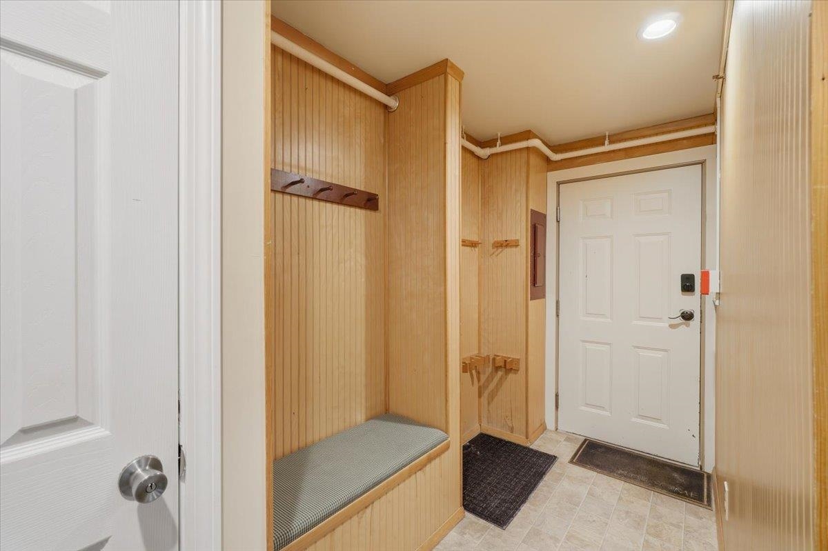 197 Mountainside Drive Property Photo 4
