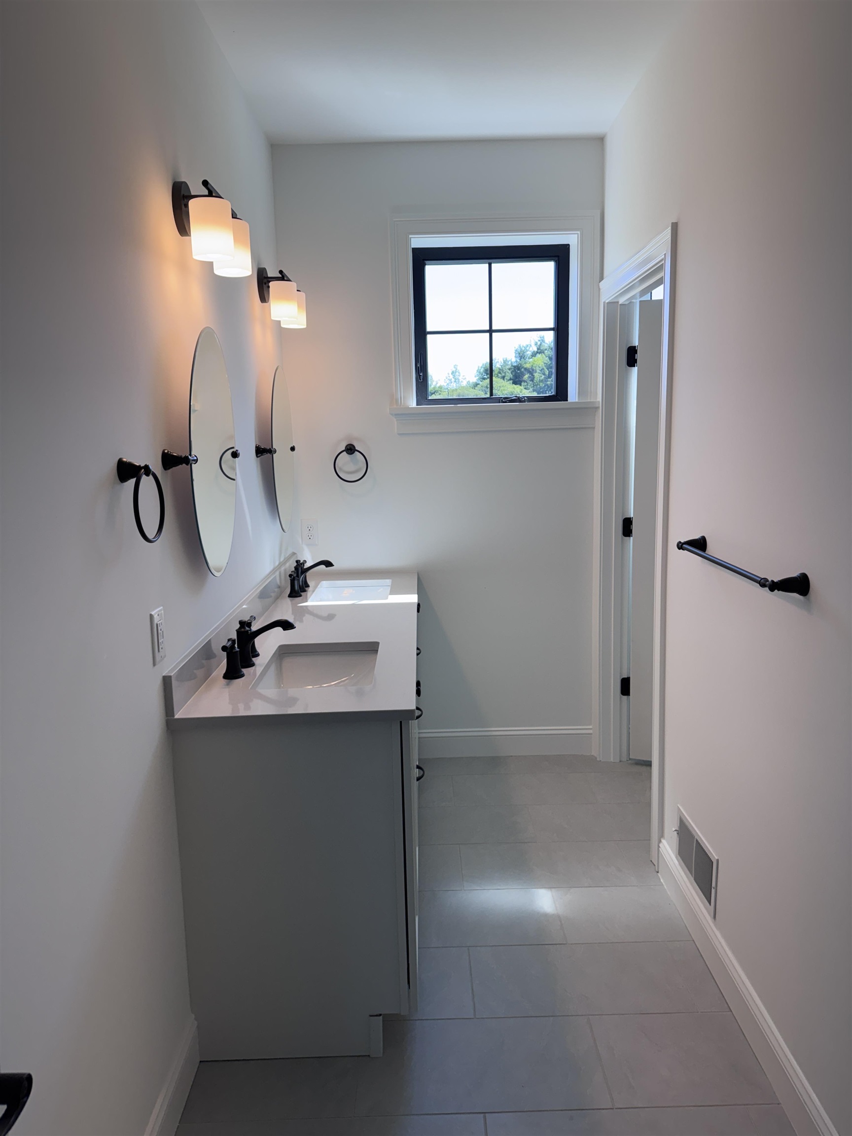 76 Russet Road Property Photo 7