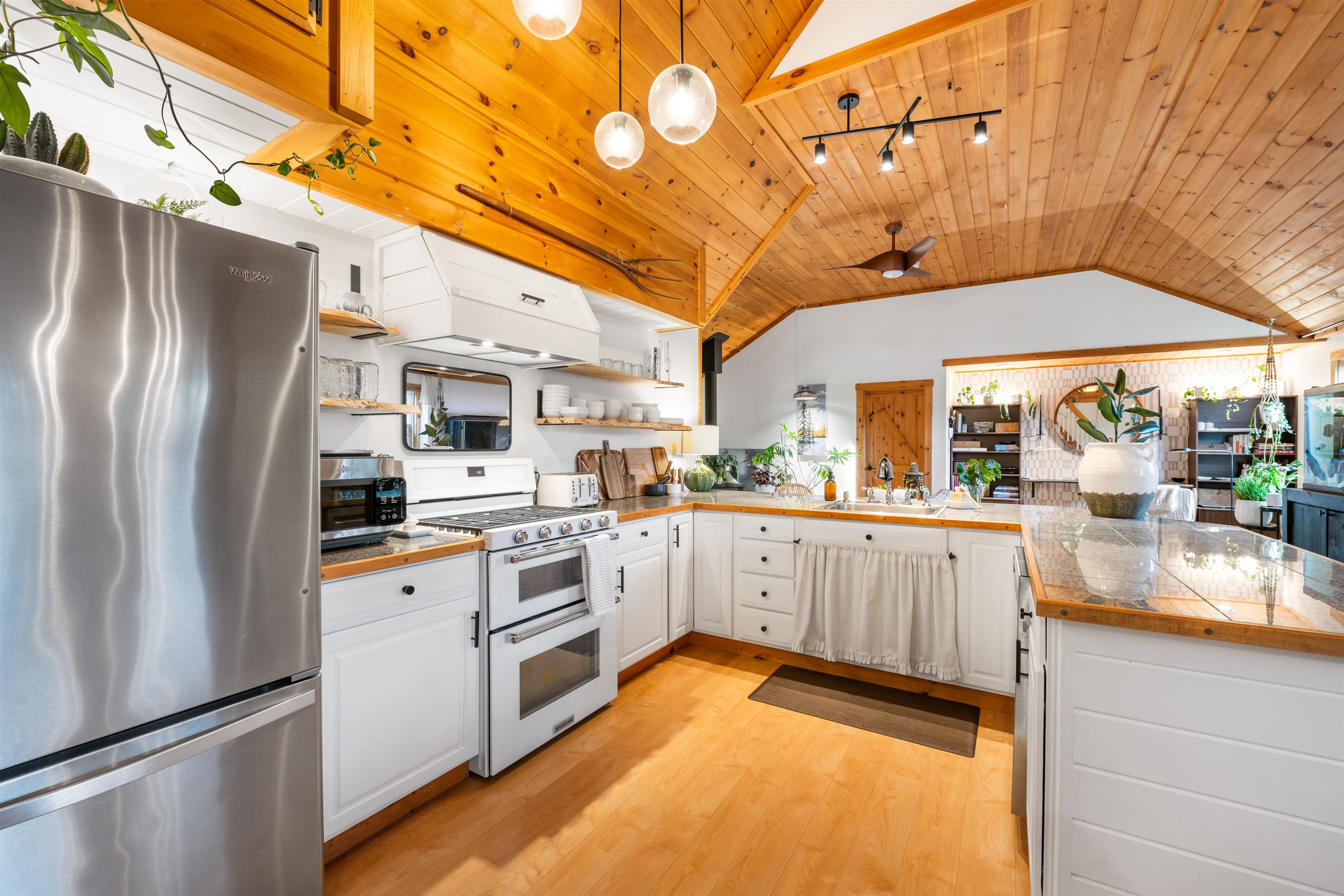 3 Colburn Road Property Photo 8