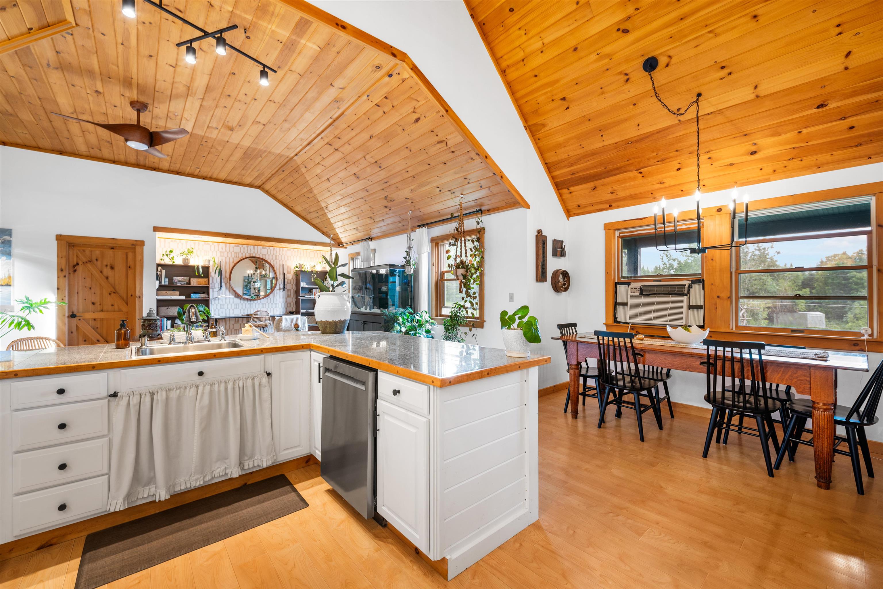 3 Colburn Road Property Photo 19