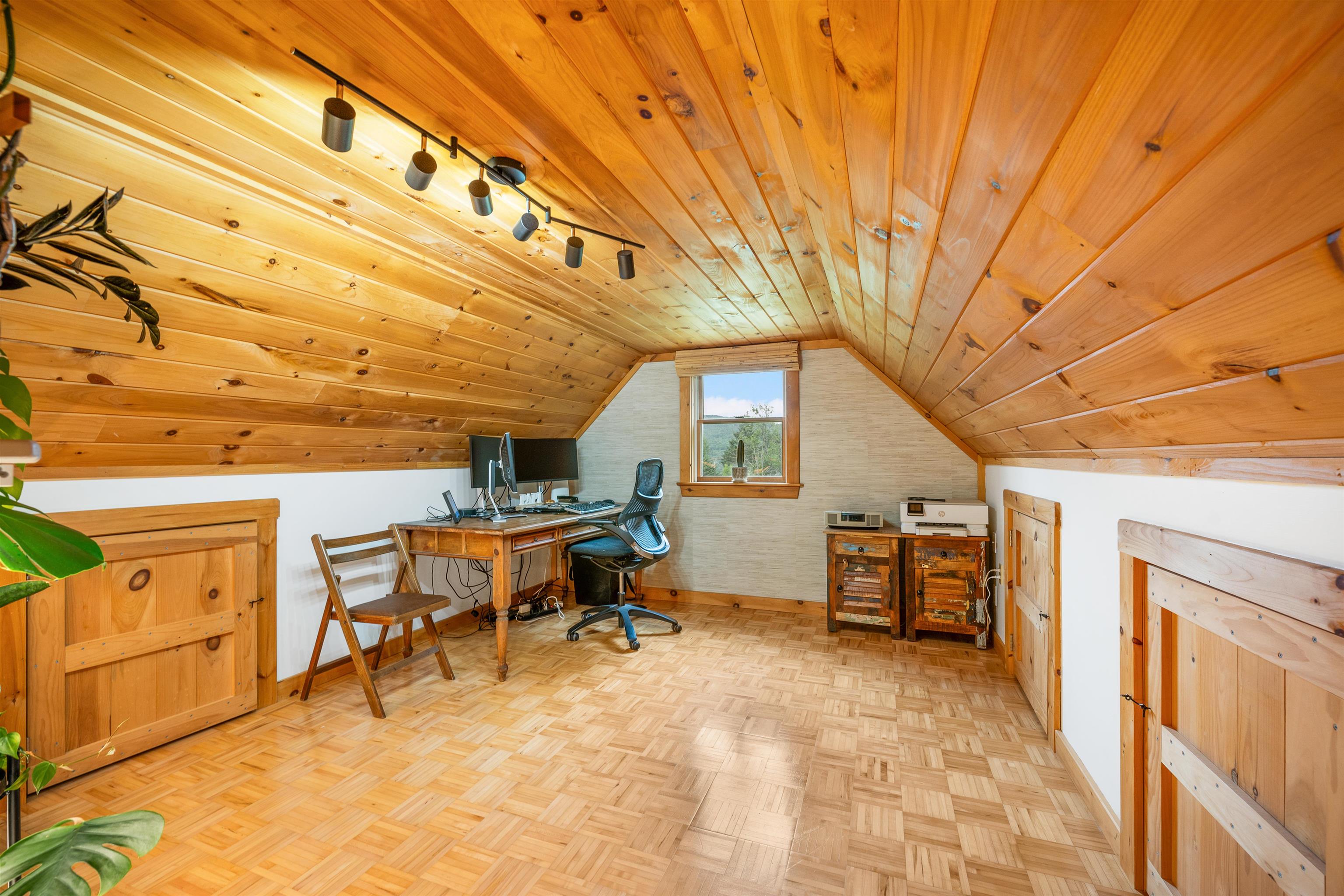 3 Colburn Road Property Photo 36