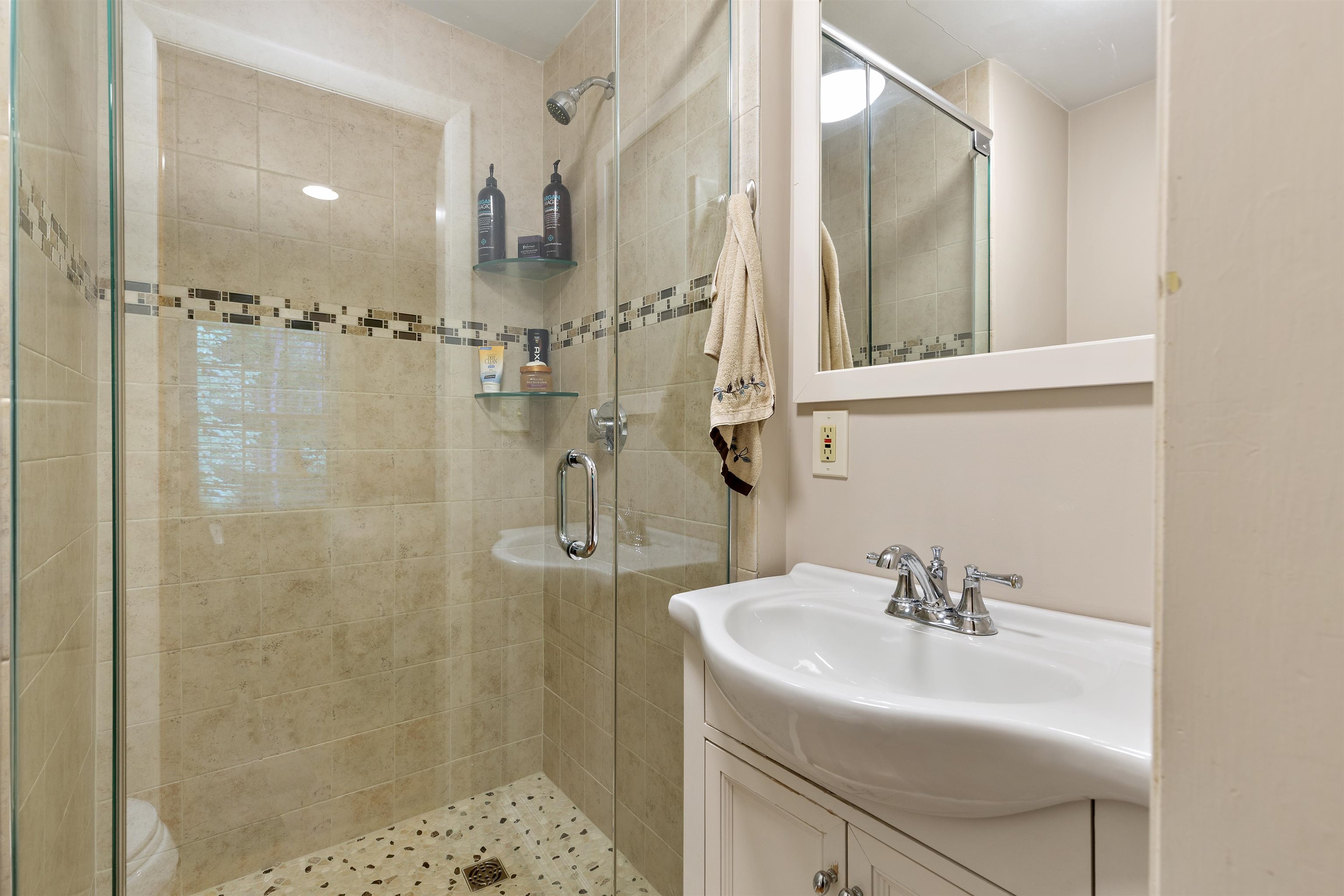 75 Forest Avenue Property Photo 17
