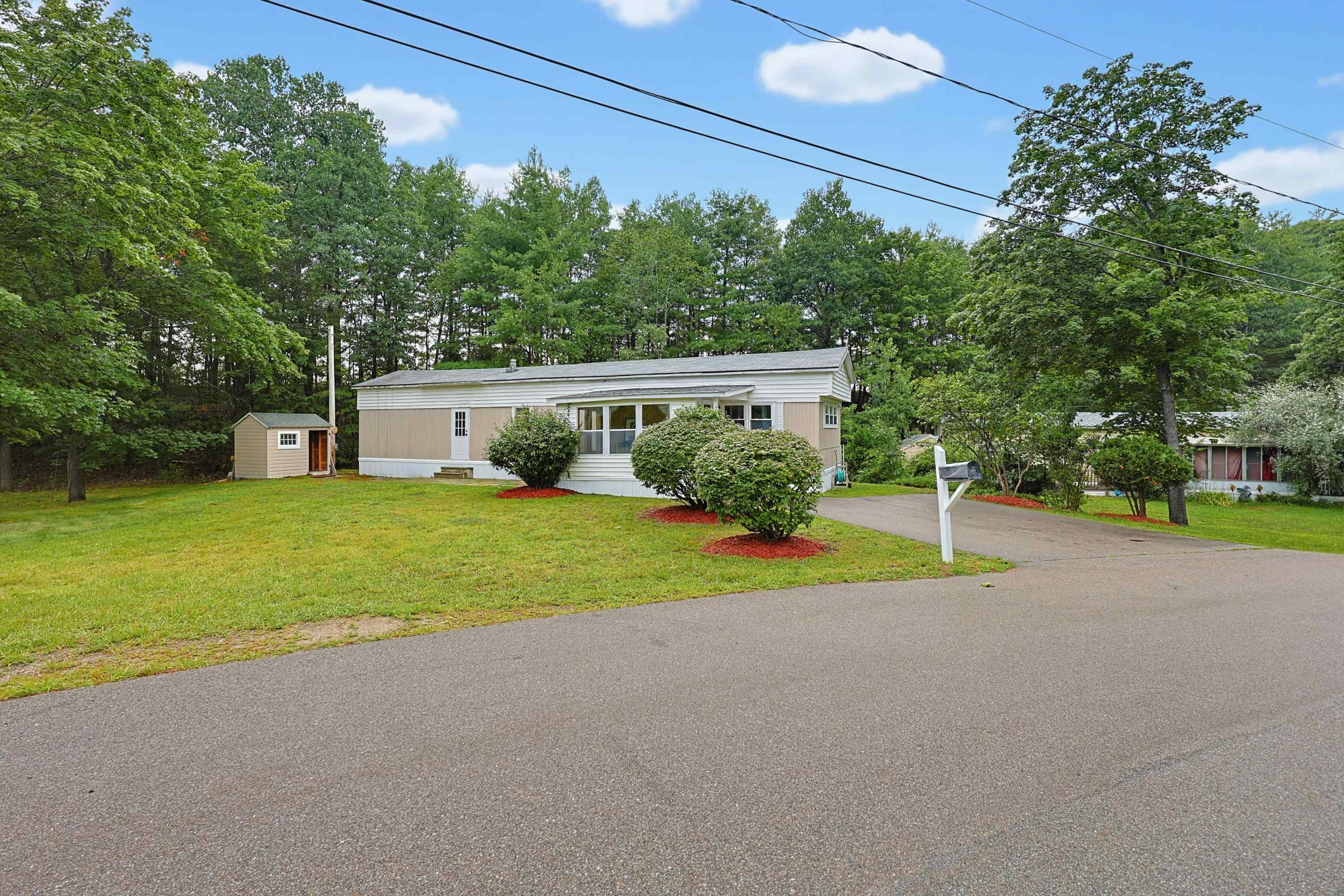 49 Ridgefield Drive Property Photo 3