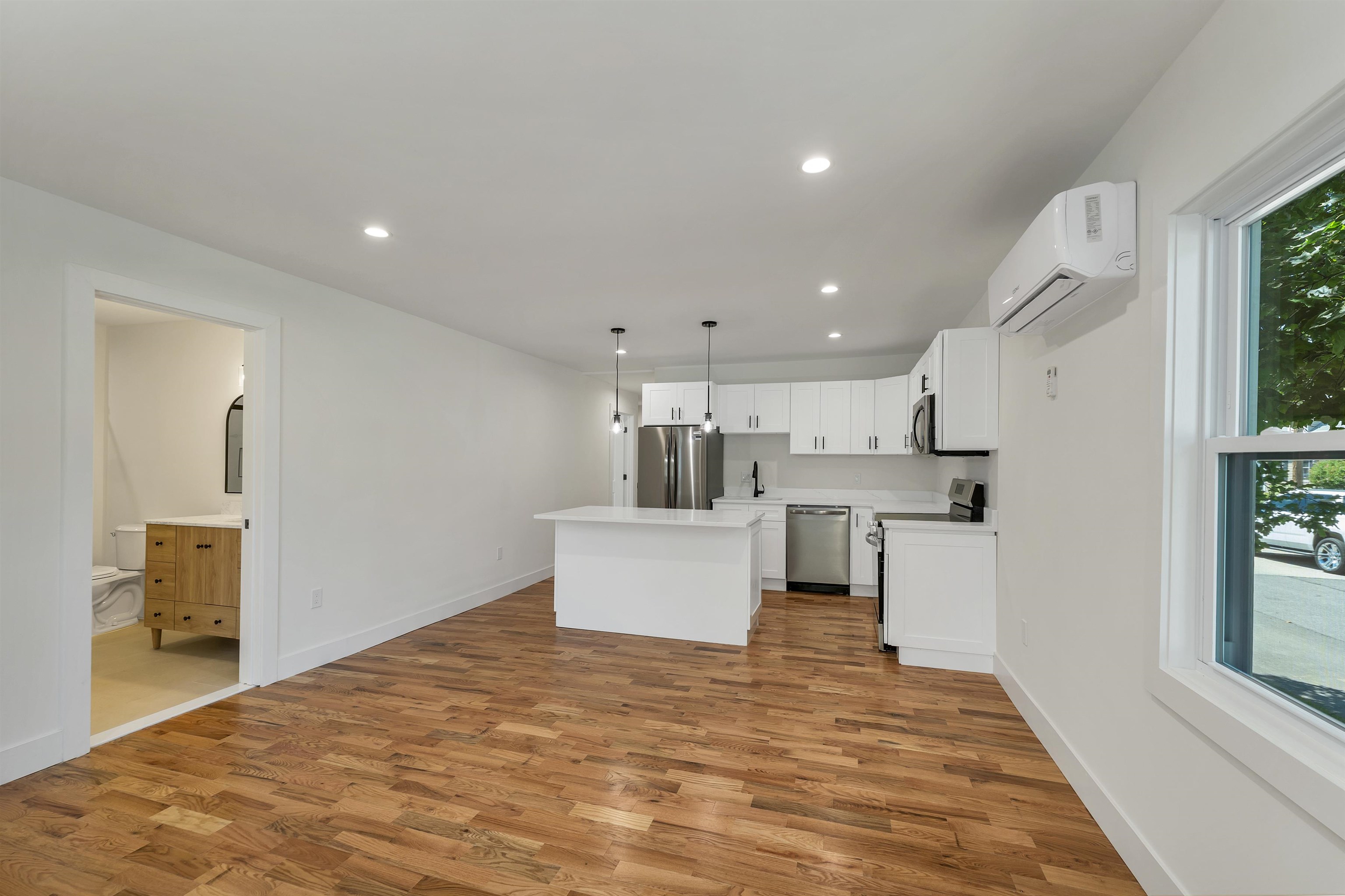 227 Pine Street Property Photo 5
