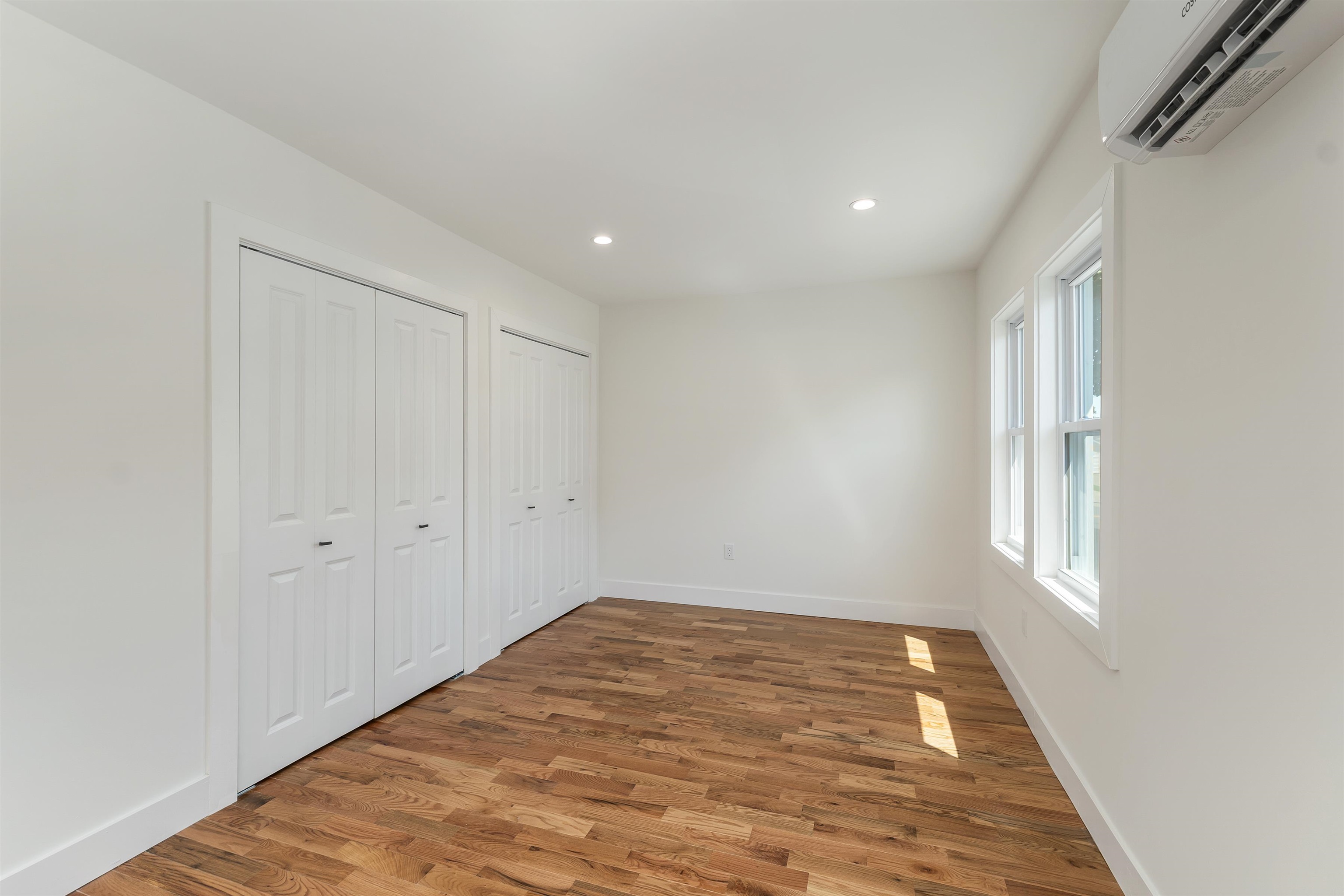 227 Pine Street Property Photo 9