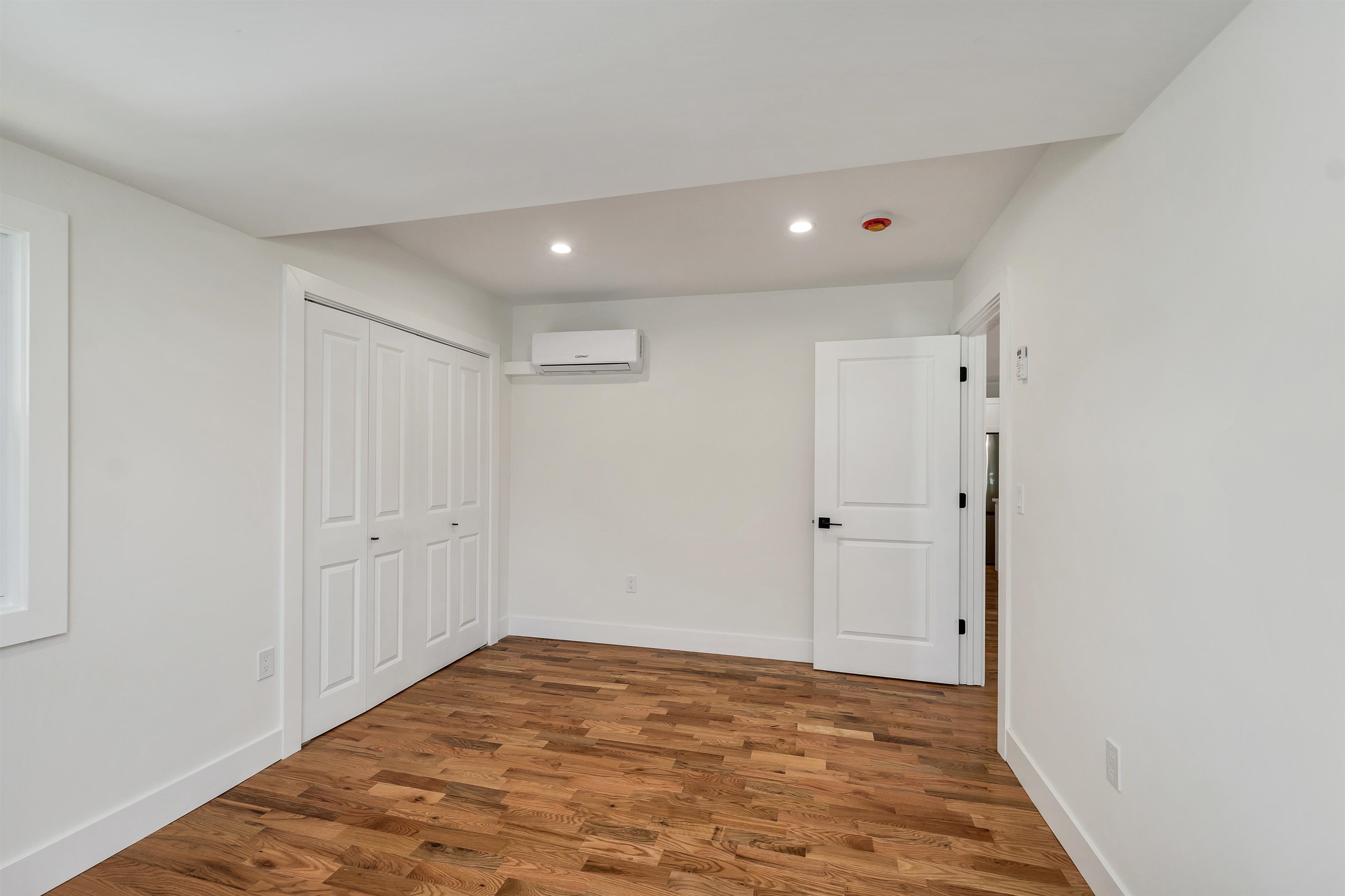 227 Pine Street Property Photo 13