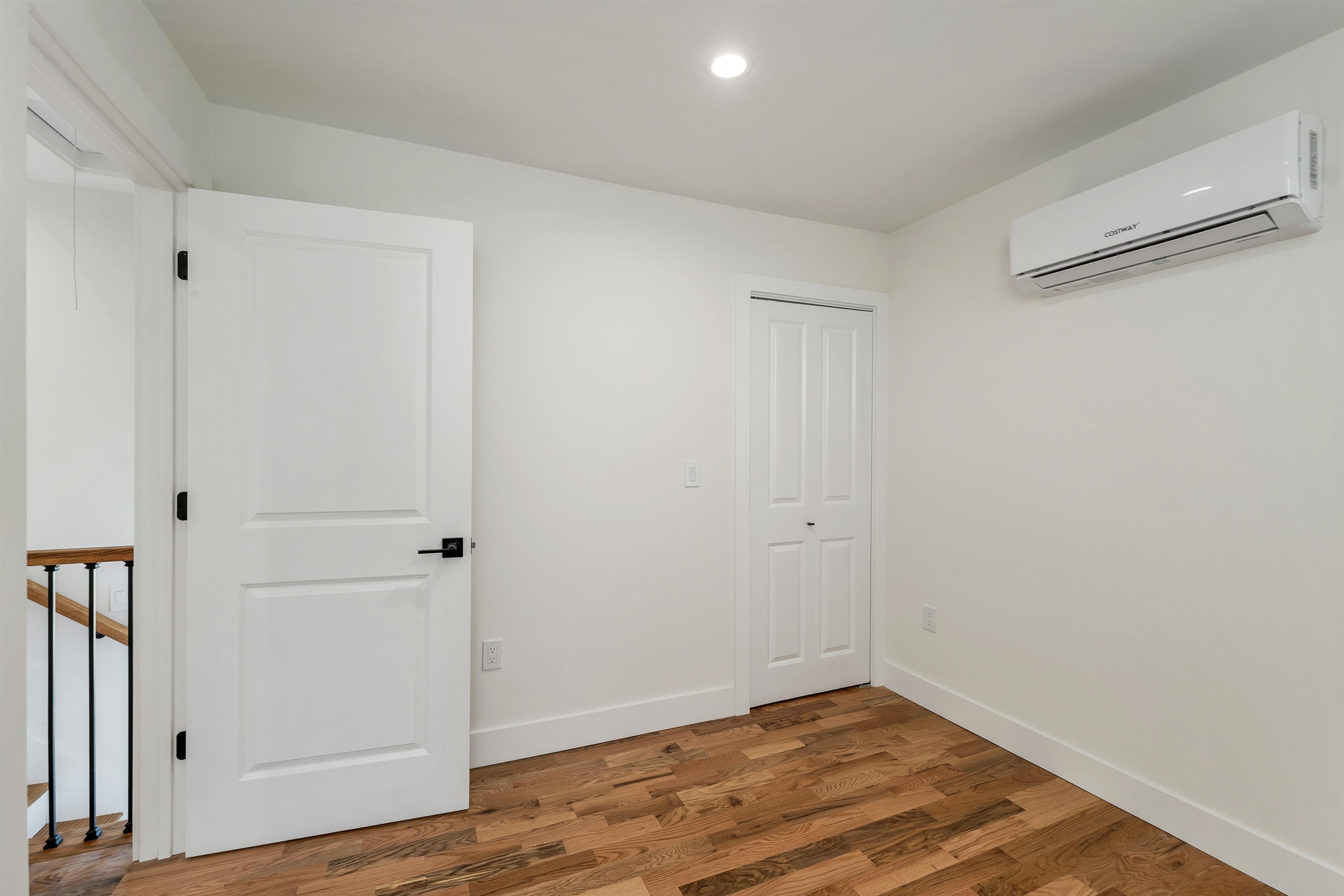 227 Pine Street Property Photo 16