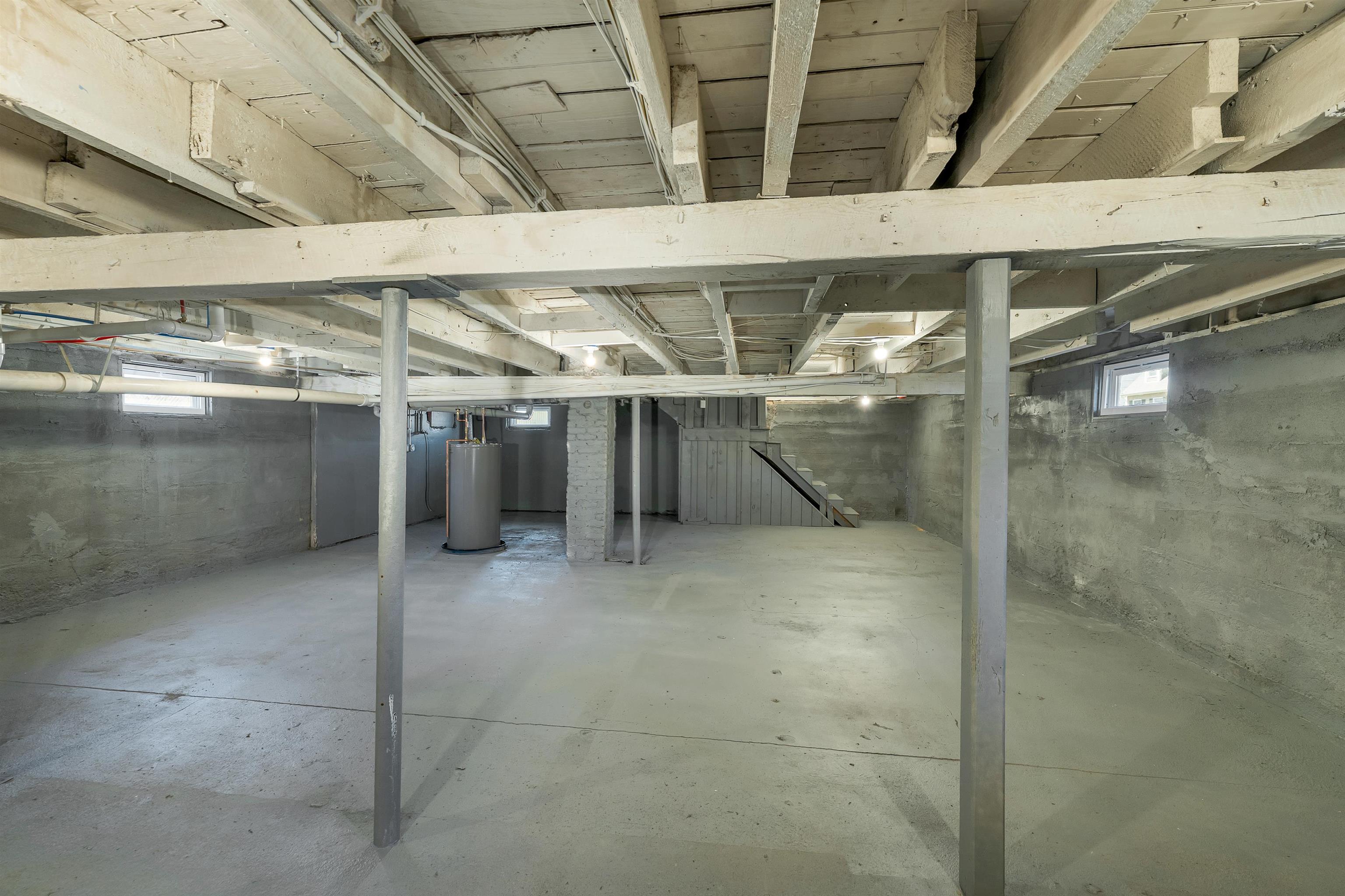 227 Pine Street Property Photo 17