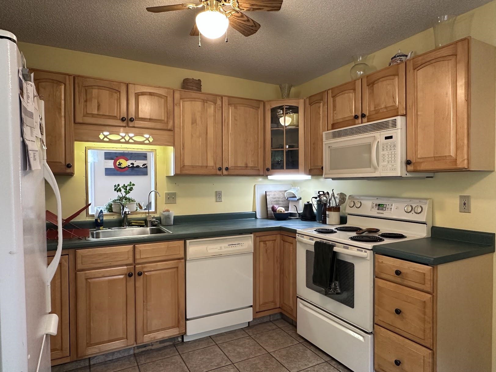 65 Saltis Road Property Photo 13