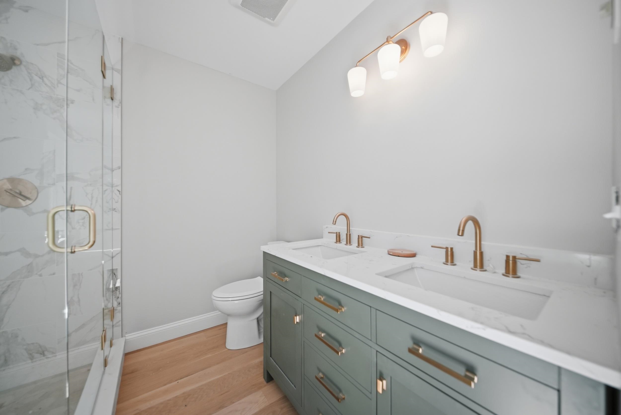 10 Falcon Way Property Photo 17