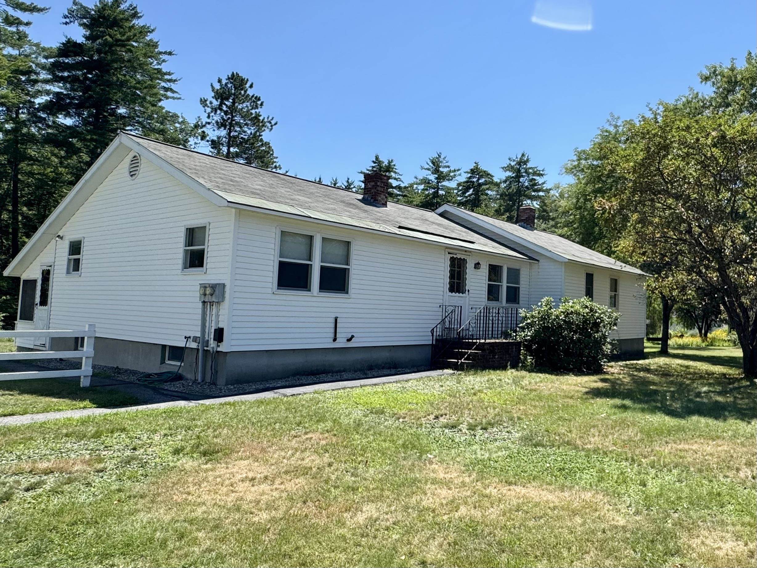 2046 Village Road Property Photo 1