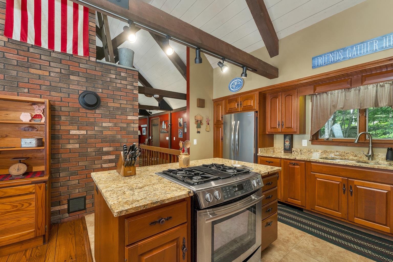 4 Anderson Pond Road Property Photo 23