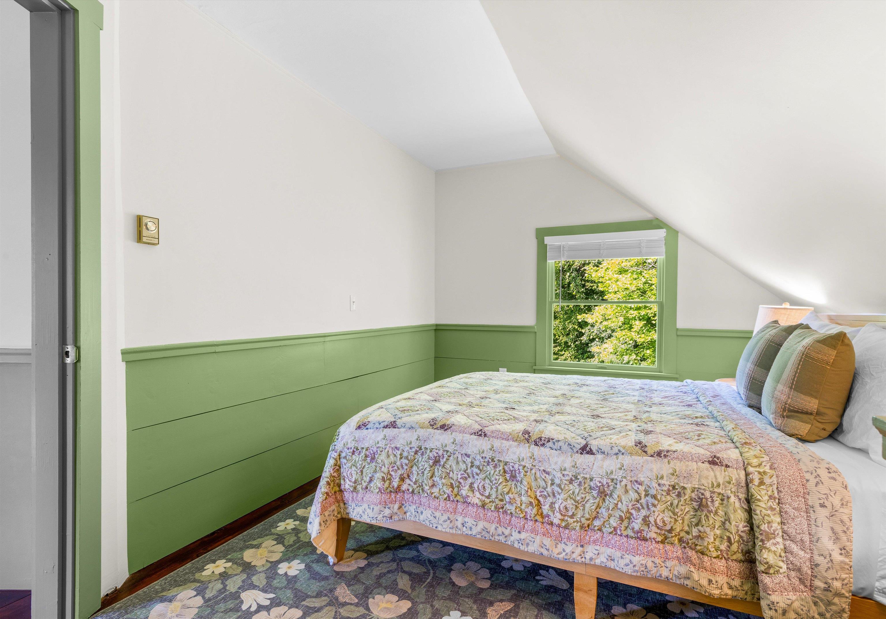 470 Maple Street Property Photo 49