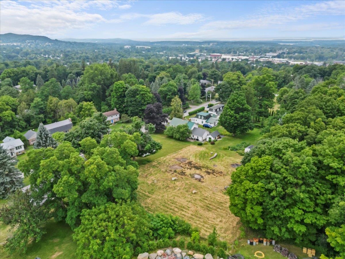 143 Congress Street Property Photo 5