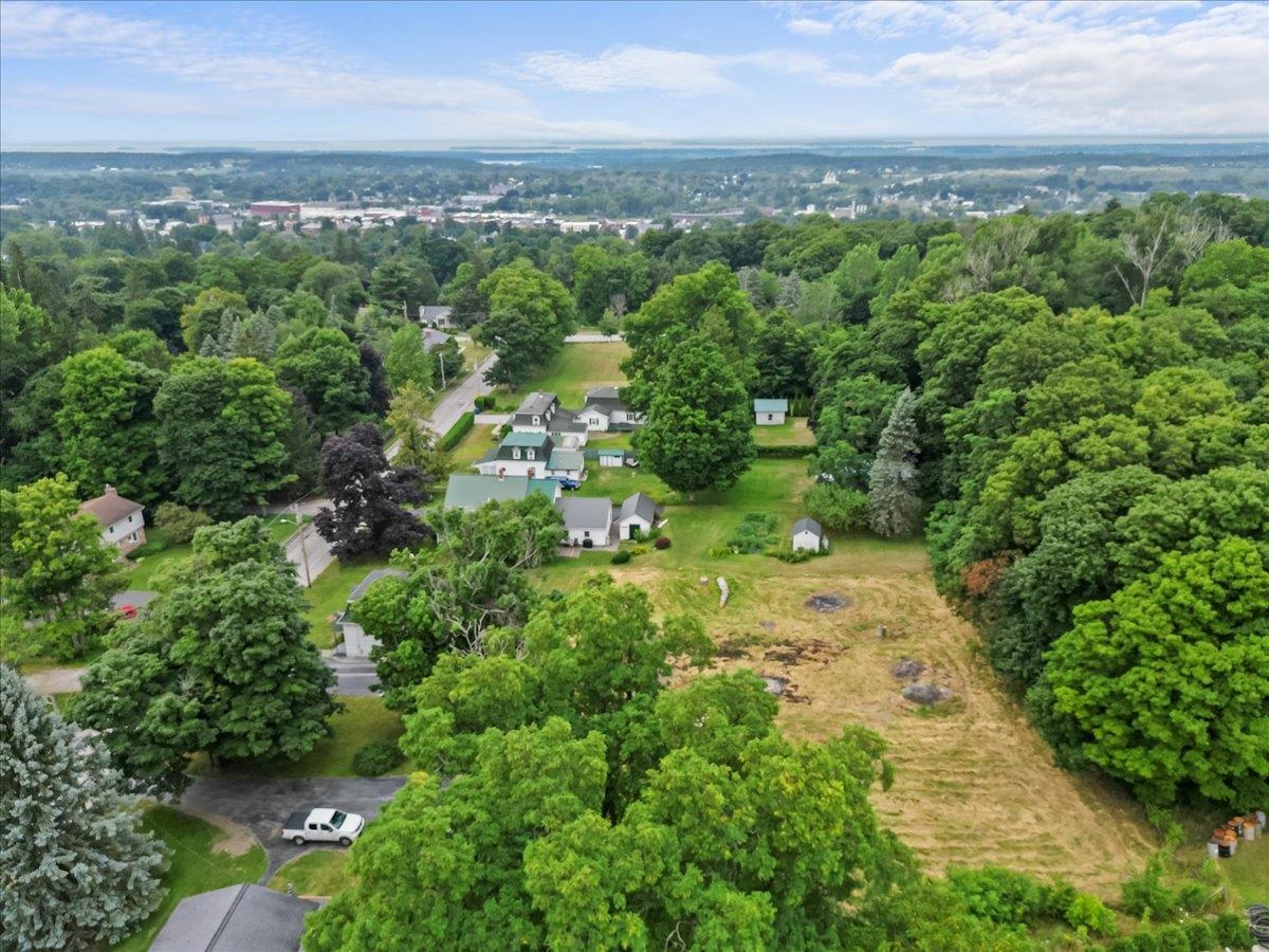 143 Congress Street Property Photo 6