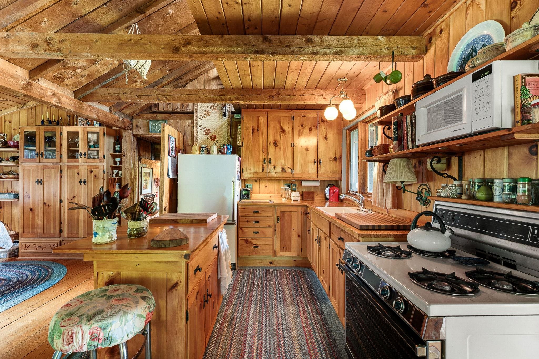 576 Hampshire Hill Road Property Photo 15