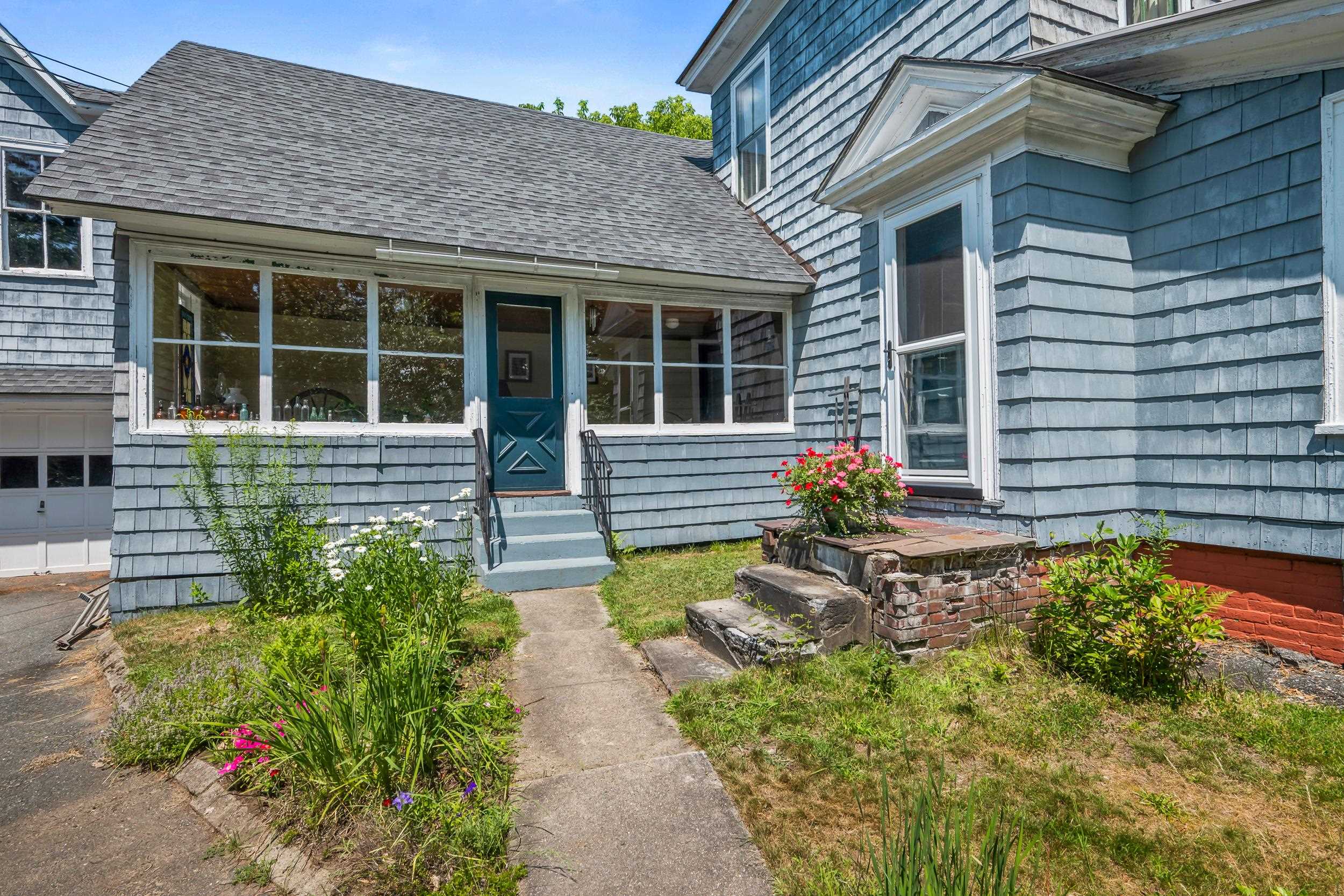 182 Cottage Street Property Photo 2