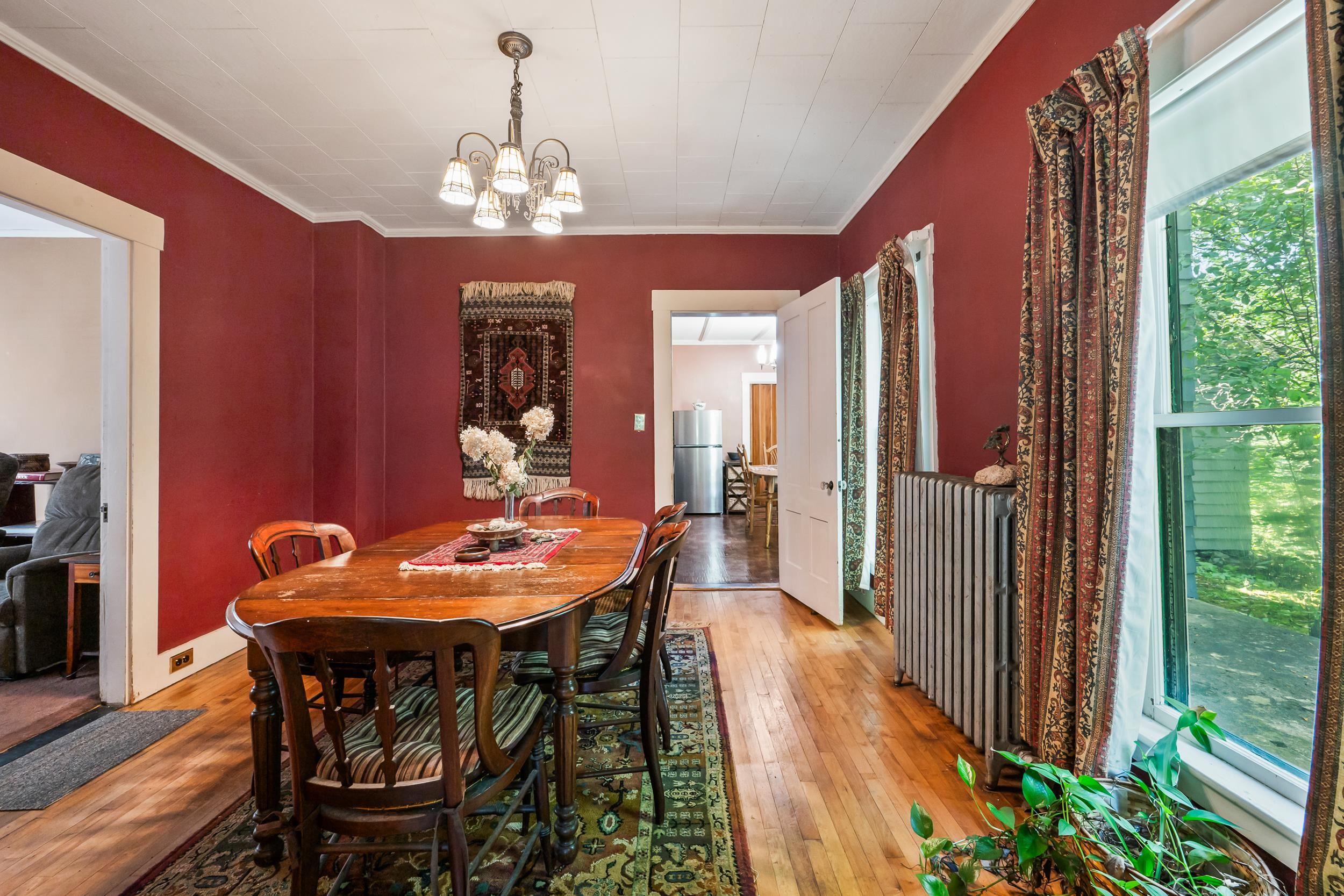 182 Cottage Street Property Photo 9