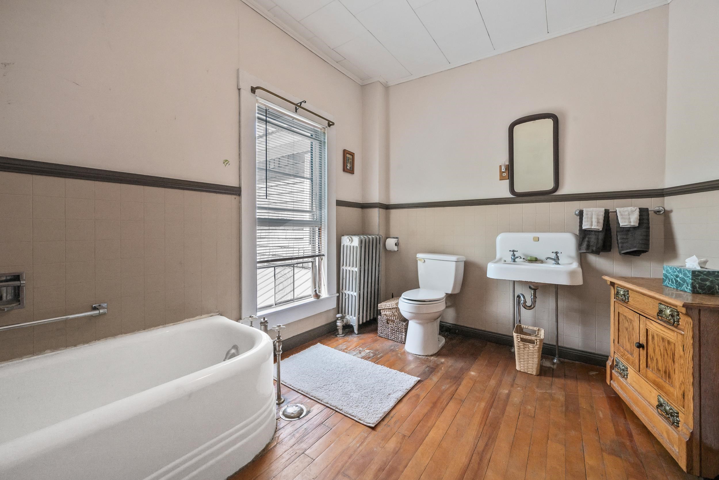 182 Cottage Street Property Photo 22