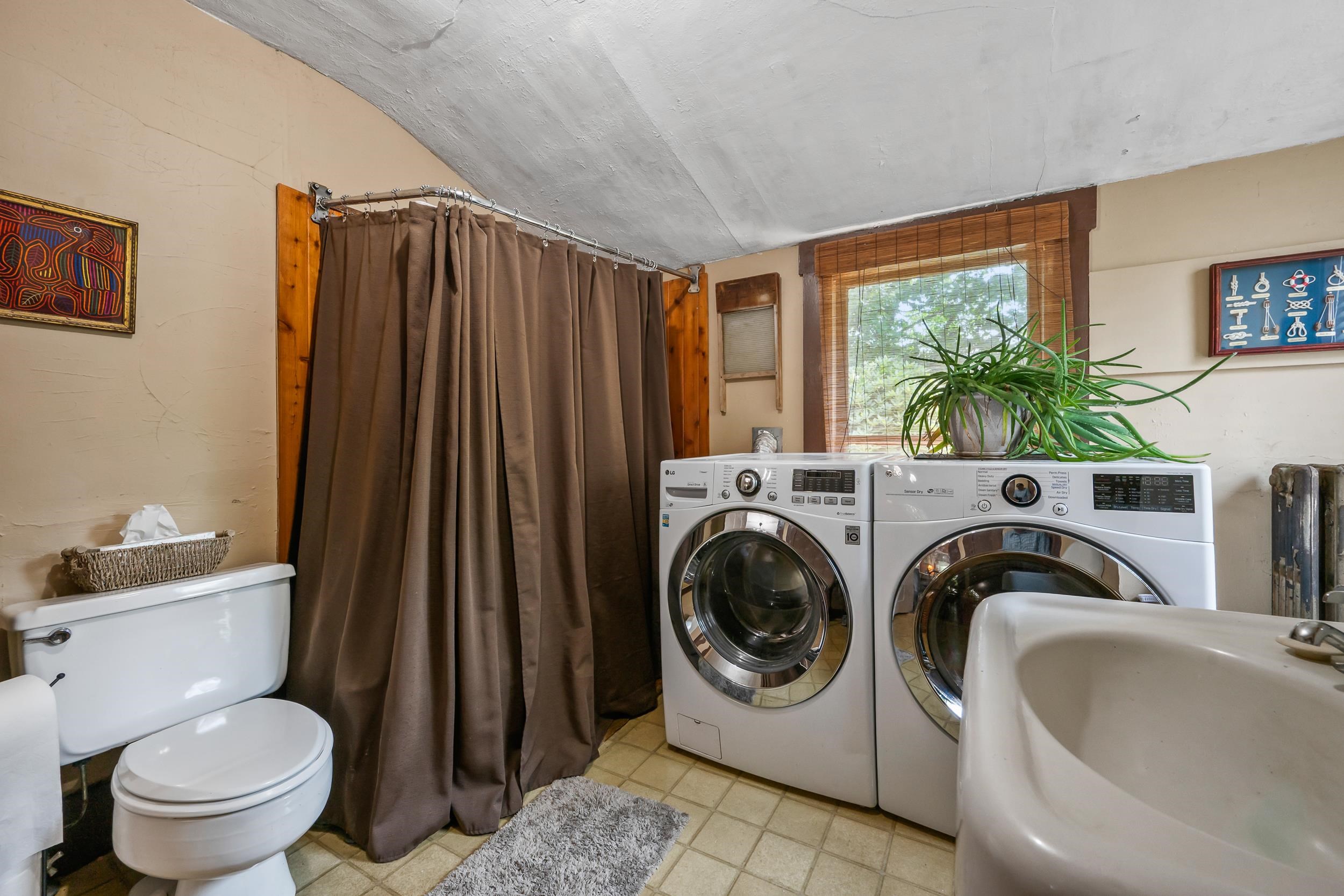 182 Cottage Street Property Photo 35