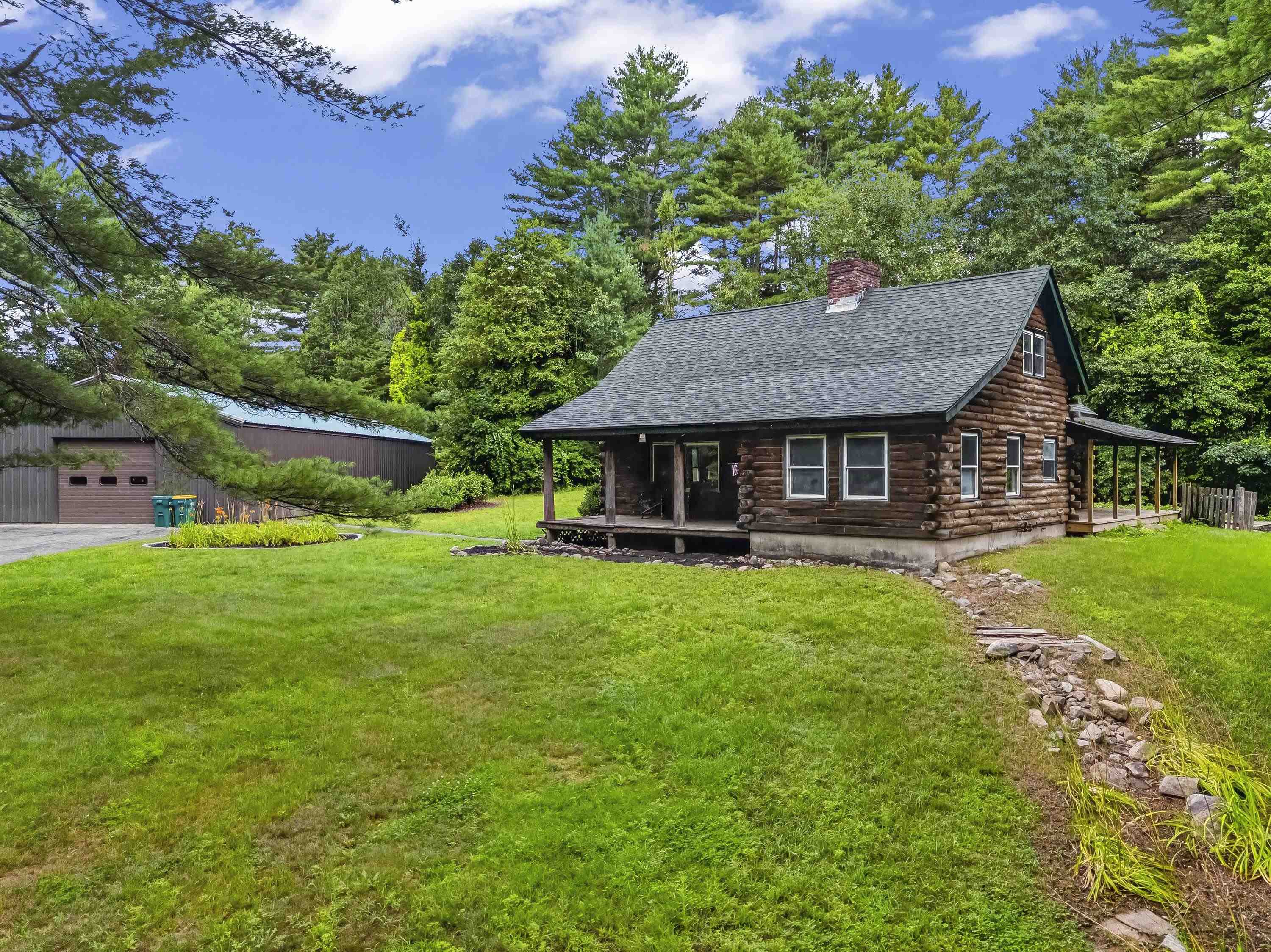 28 Leavitt Road