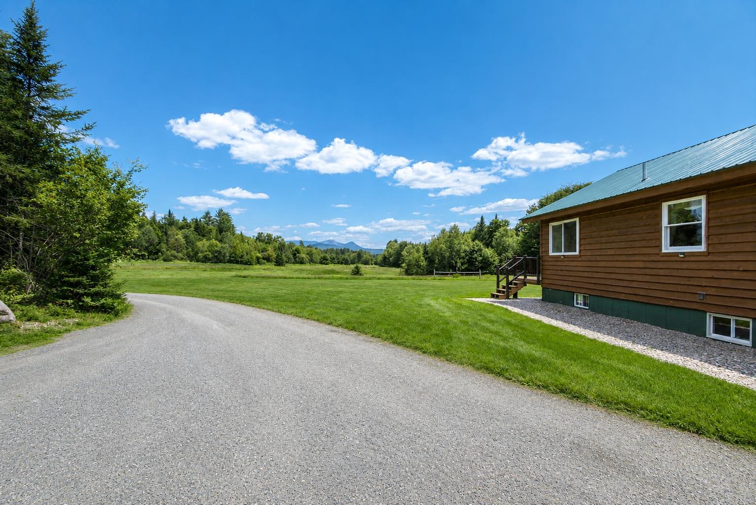 391 & 75 Percy View Property Photo 6