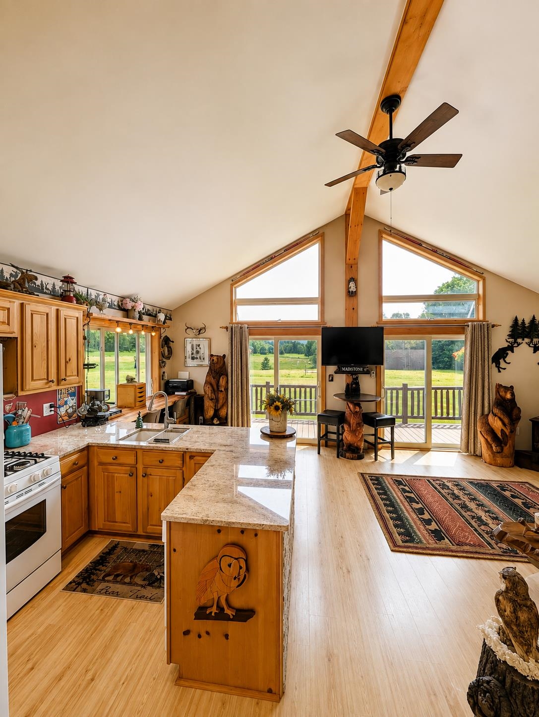 391 & 75 Percy View Property Photo 16