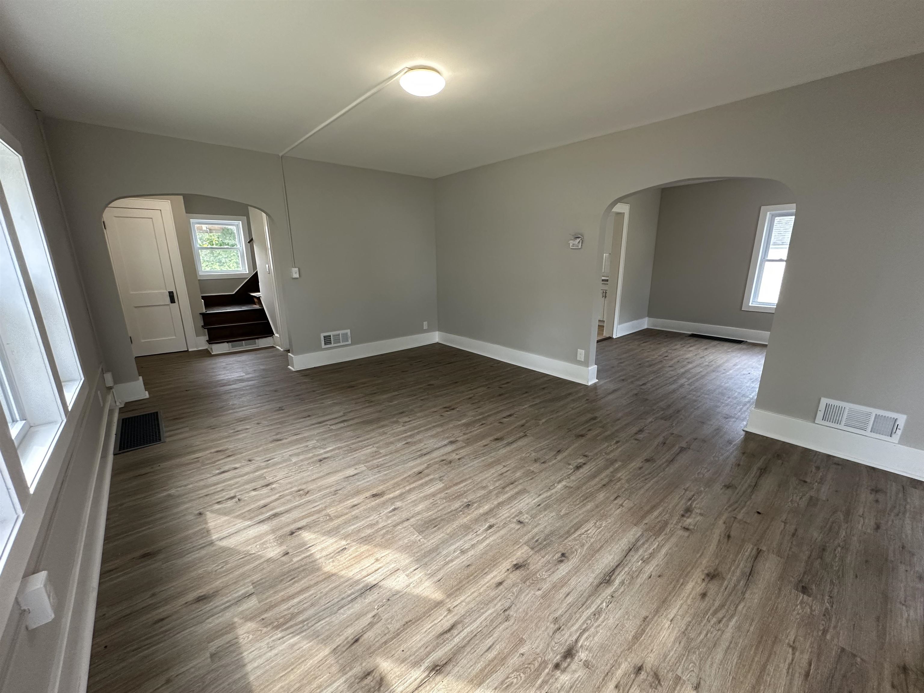 194 Union Street Property Photo 6