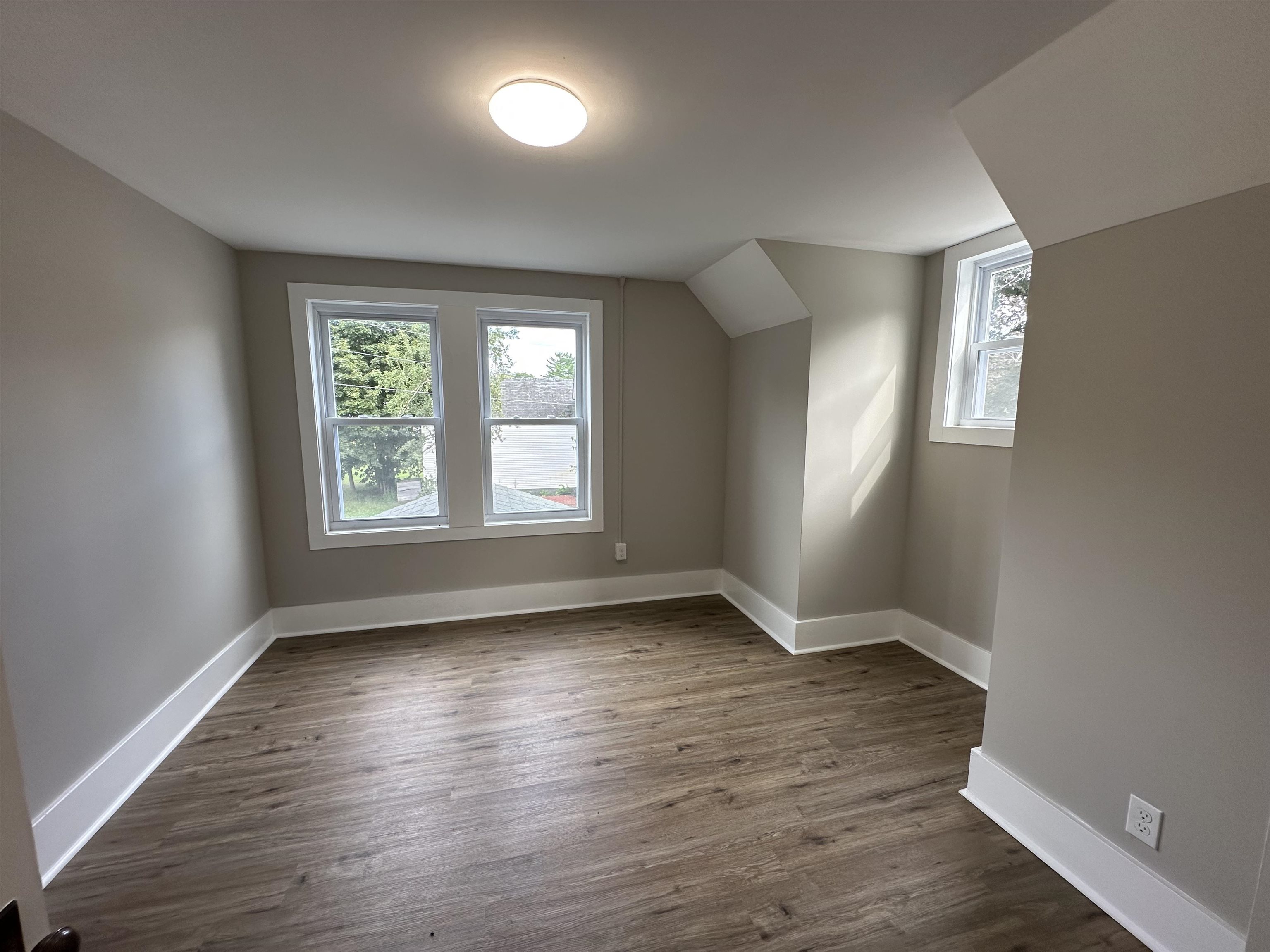 194 Union Street Property Photo 18