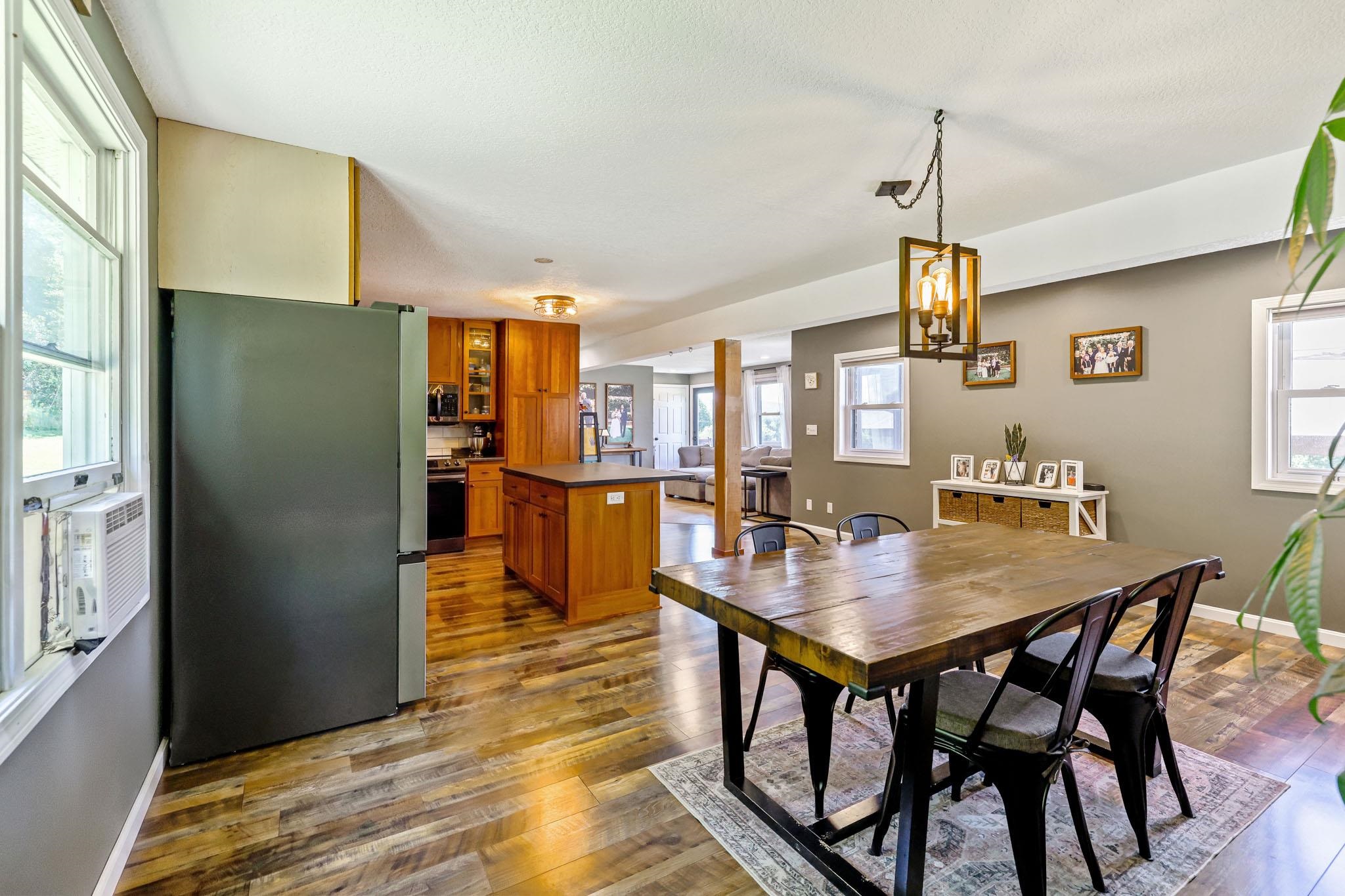 338 Perrault Drive Property Photo 11