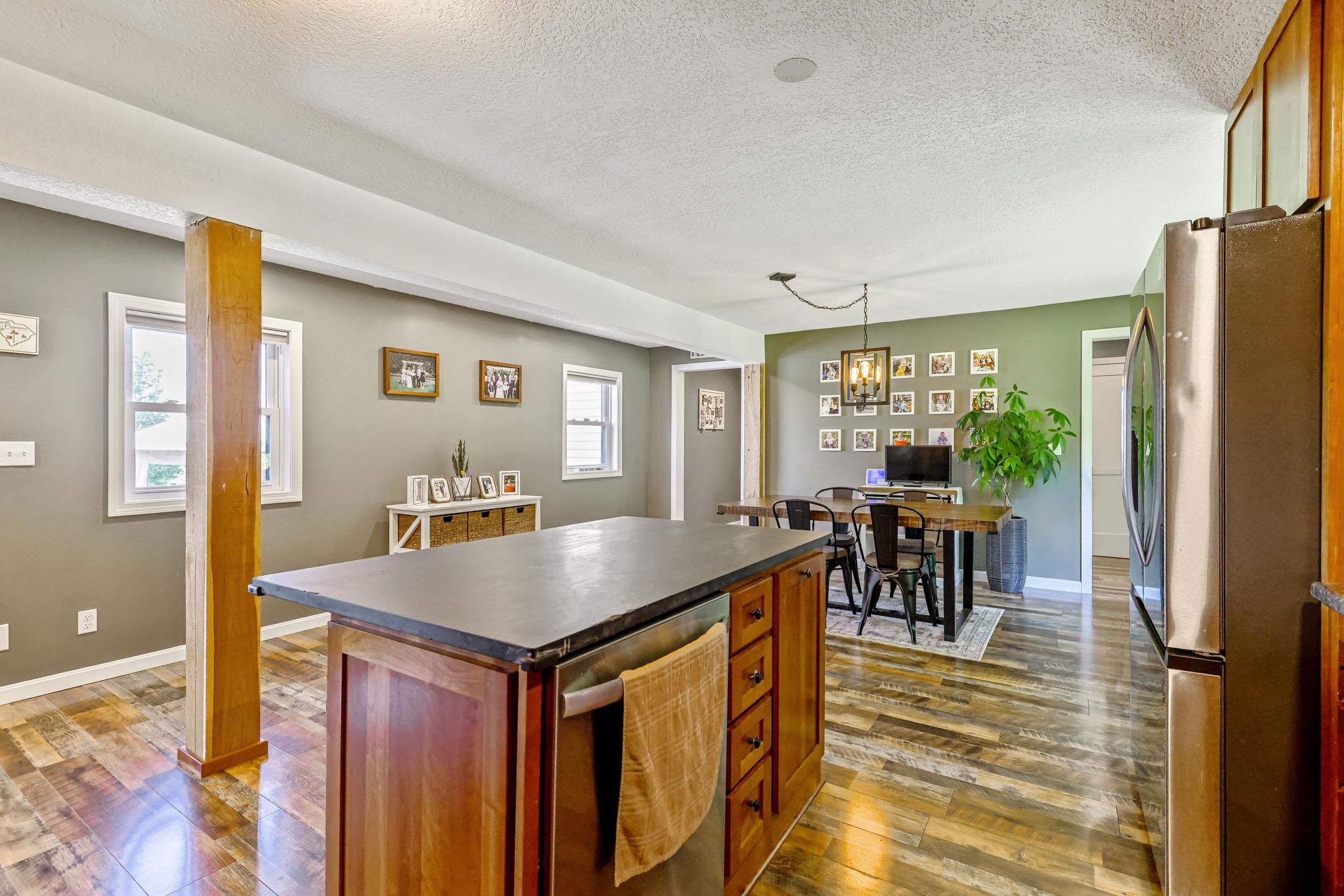 338 Perrault Drive Property Photo 14