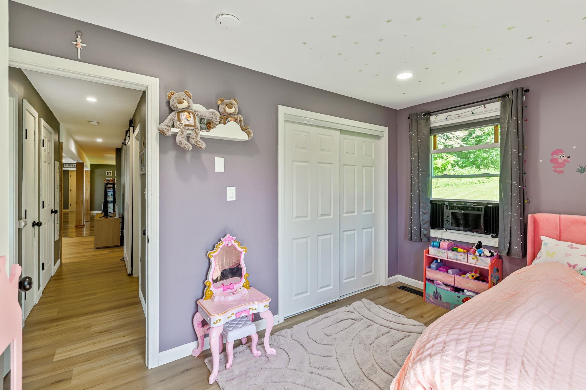 338 Perrault Drive Property Photo 23