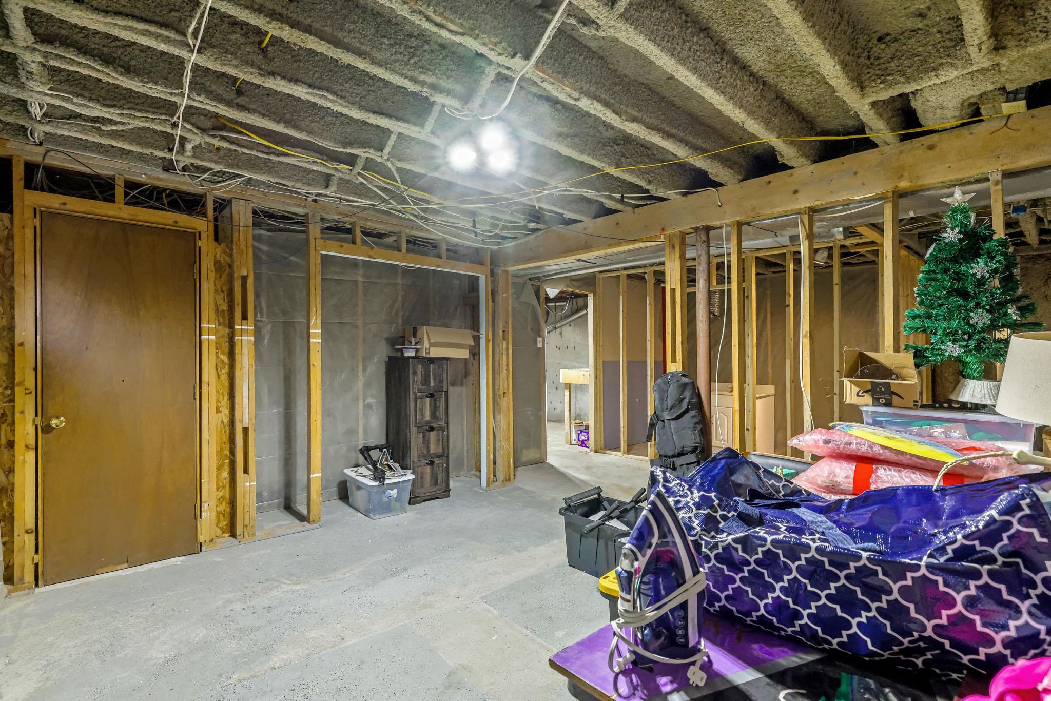 338 Perrault Drive Property Photo 30