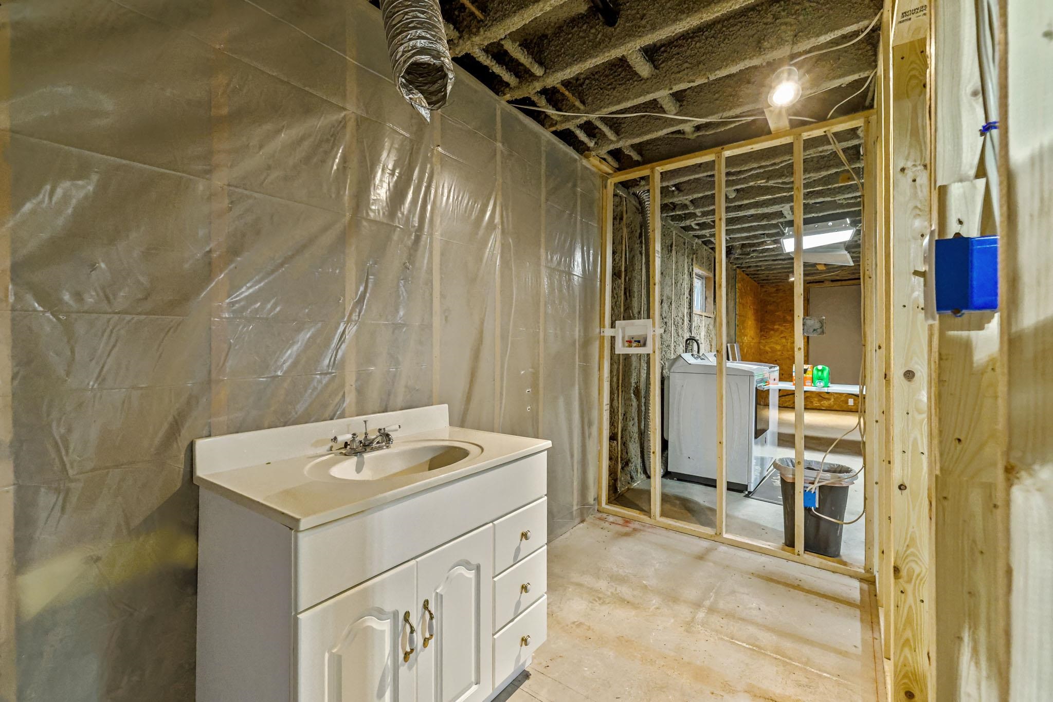 338 Perrault Drive Property Photo 36