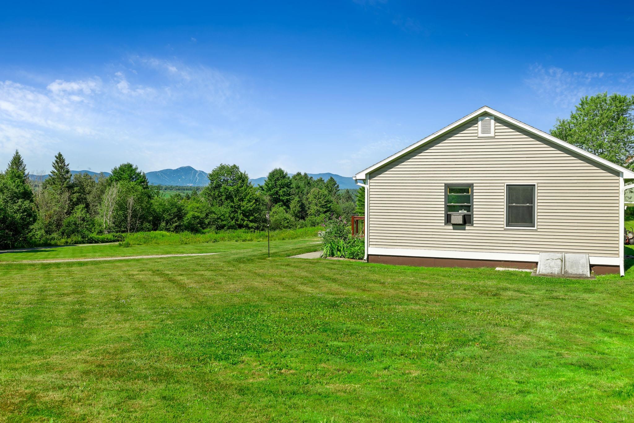 338 Perrault Drive Property Photo 41