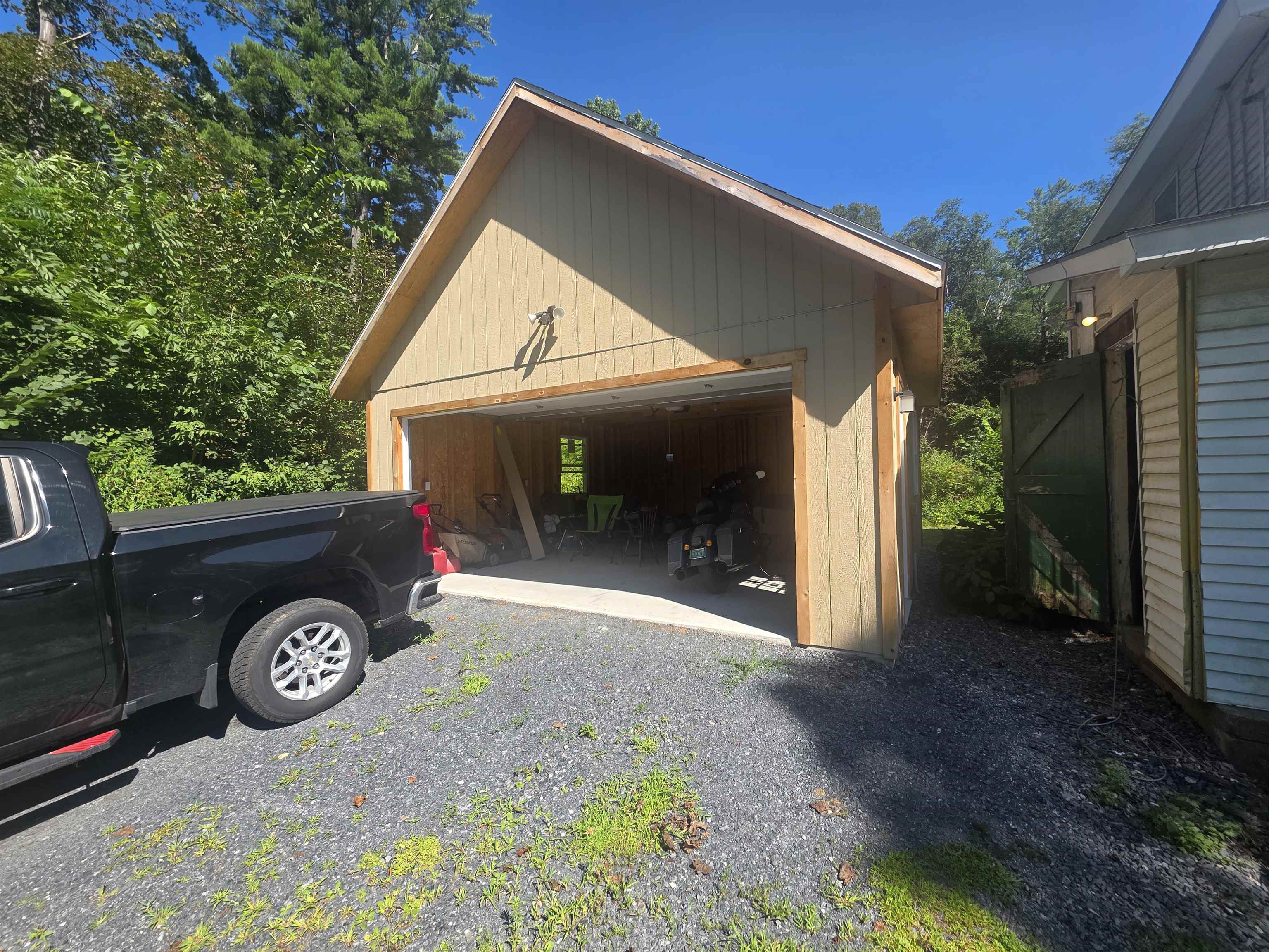 1 Eaton Avenue Property Photo 18