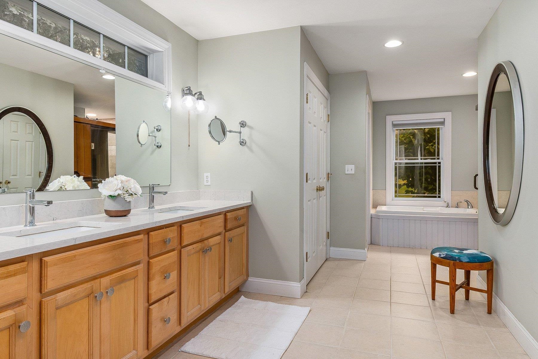 4 Jane Appleton Way Property Photo 18