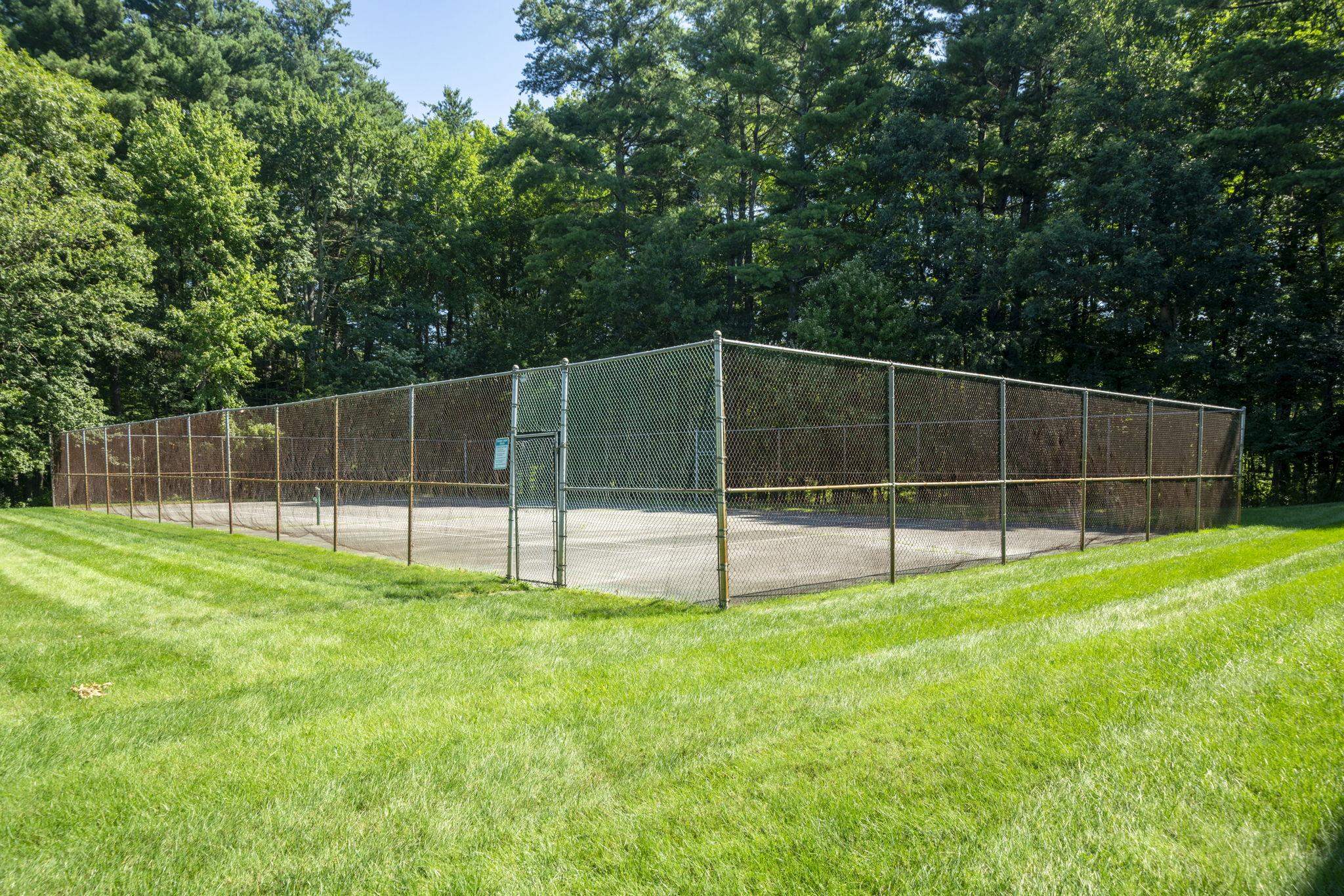 5 Knights Bridge Drive Property Photo 30