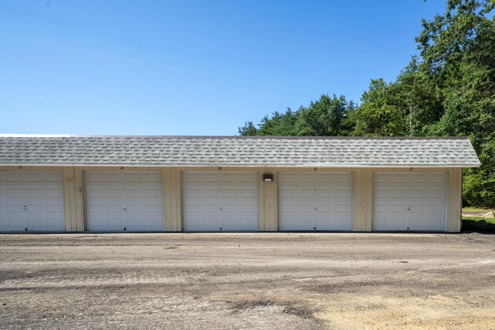 5 Knights Bridge Drive Property Photo 31