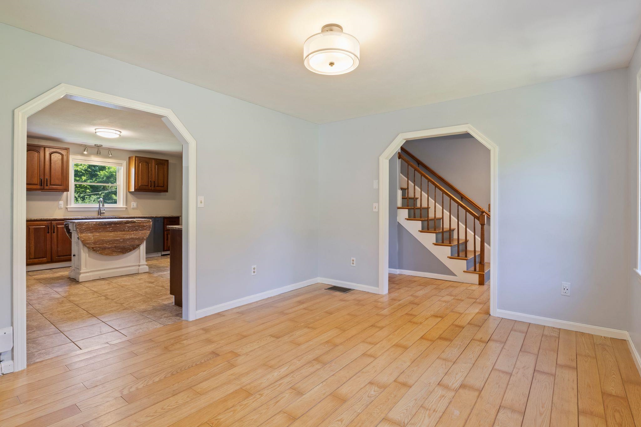 131 1/2 Littleworth Road Property Photo 12