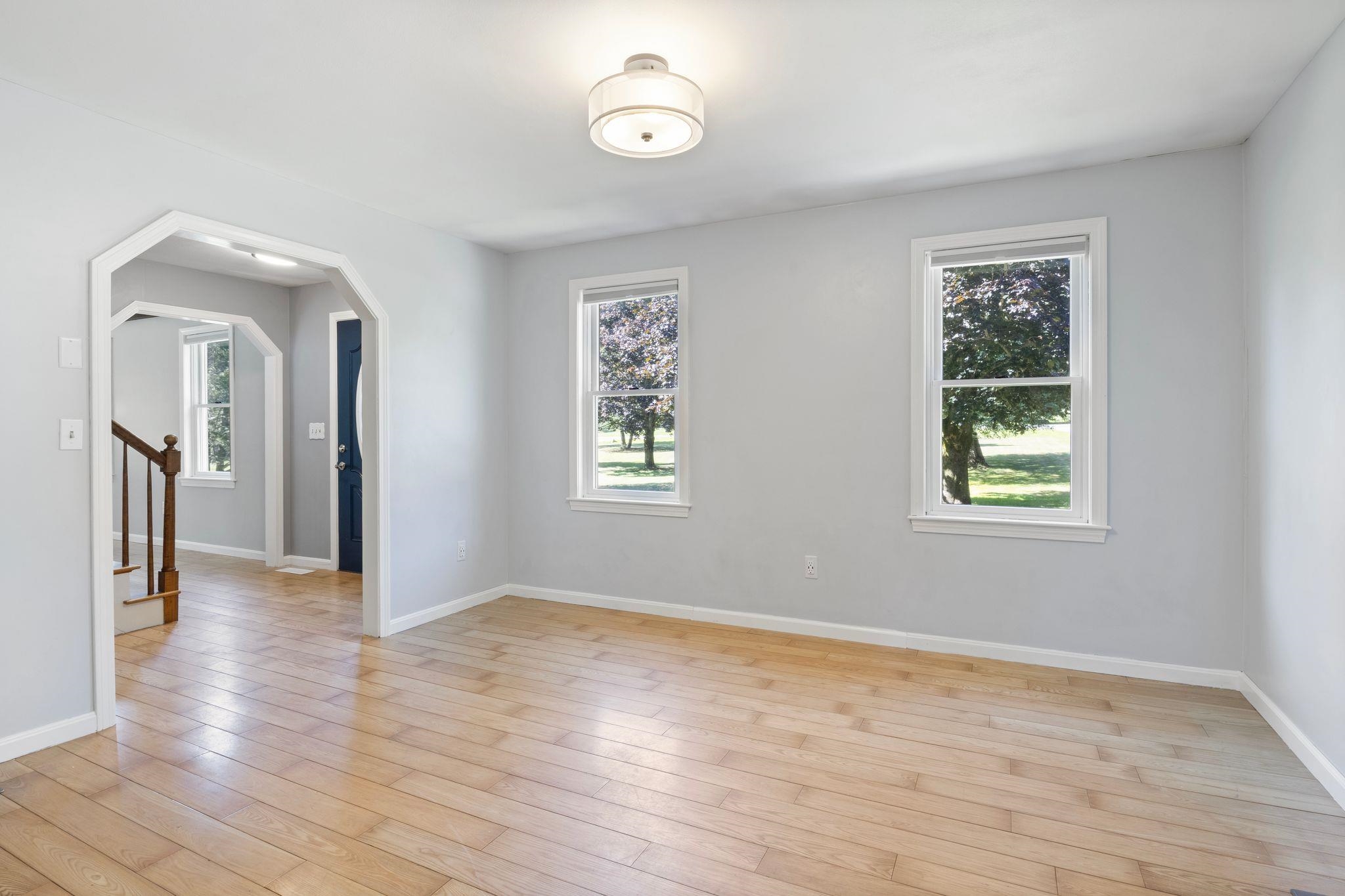 131 1/2 Littleworth Road Property Photo 14