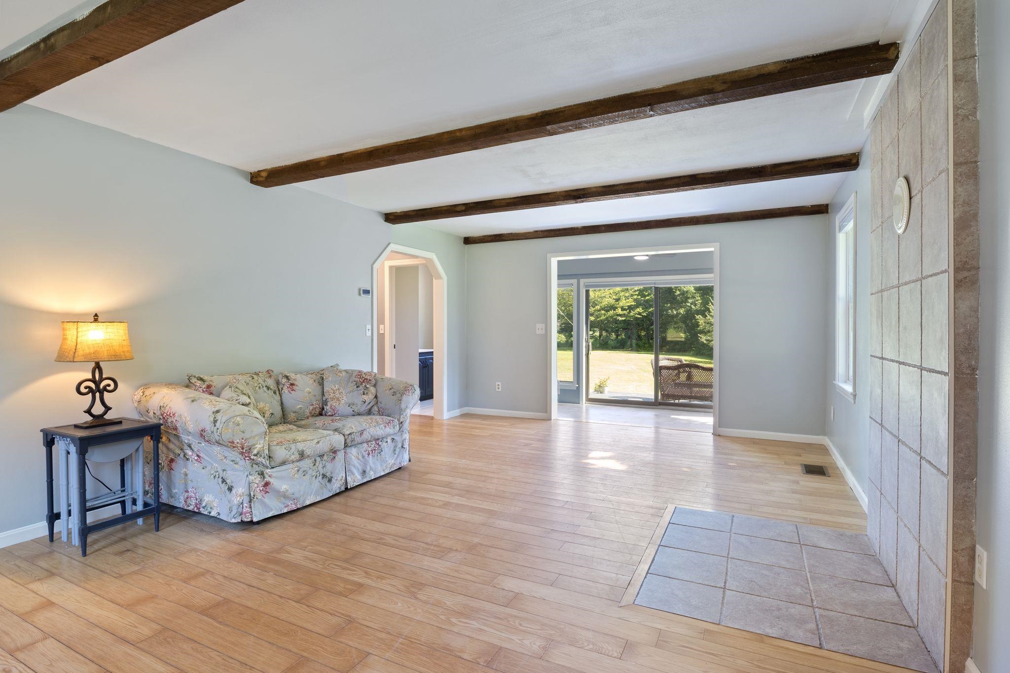 131 1/2 Littleworth Road Property Photo 23