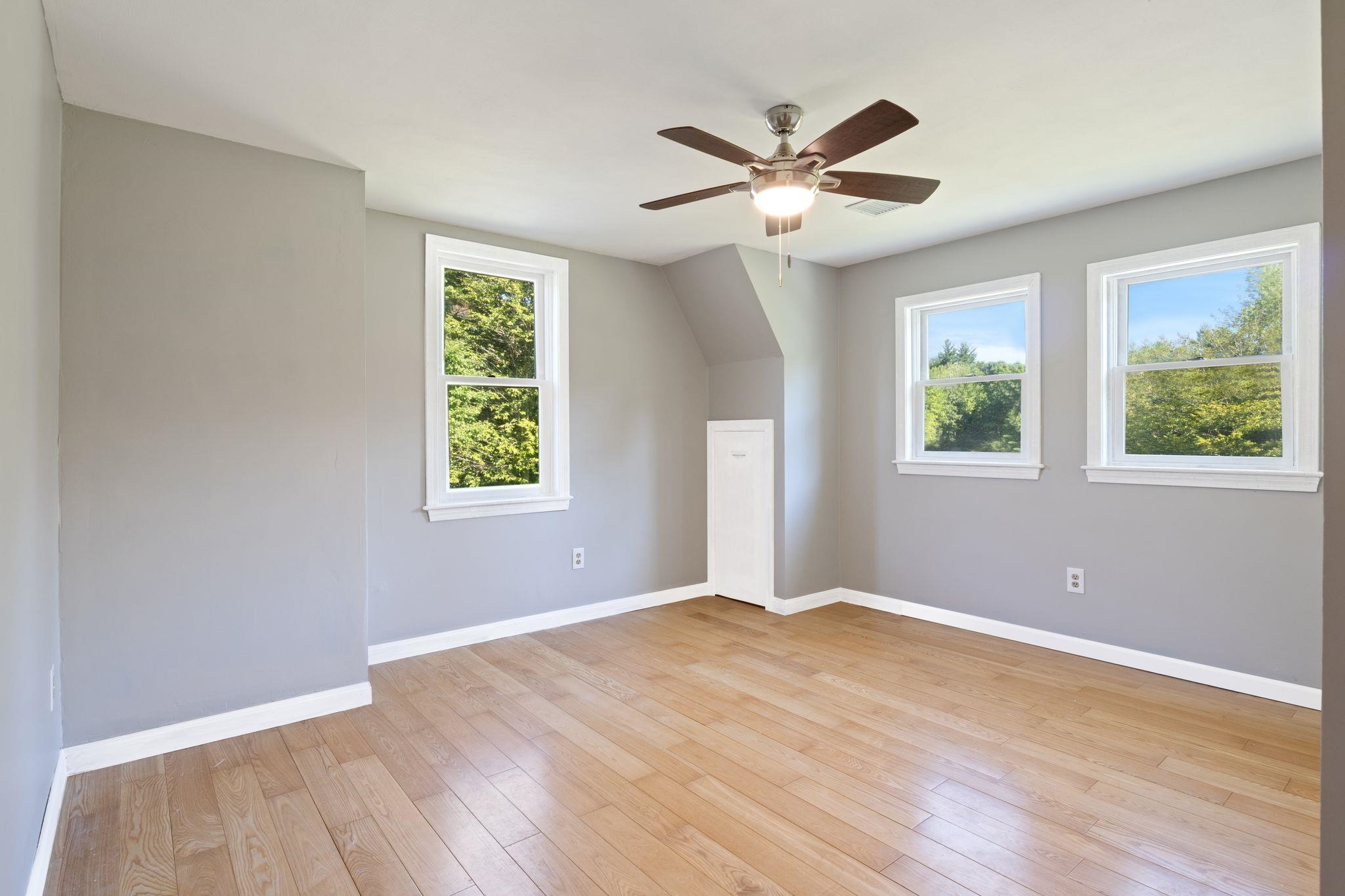131 1/2 Littleworth Road Property Photo 27