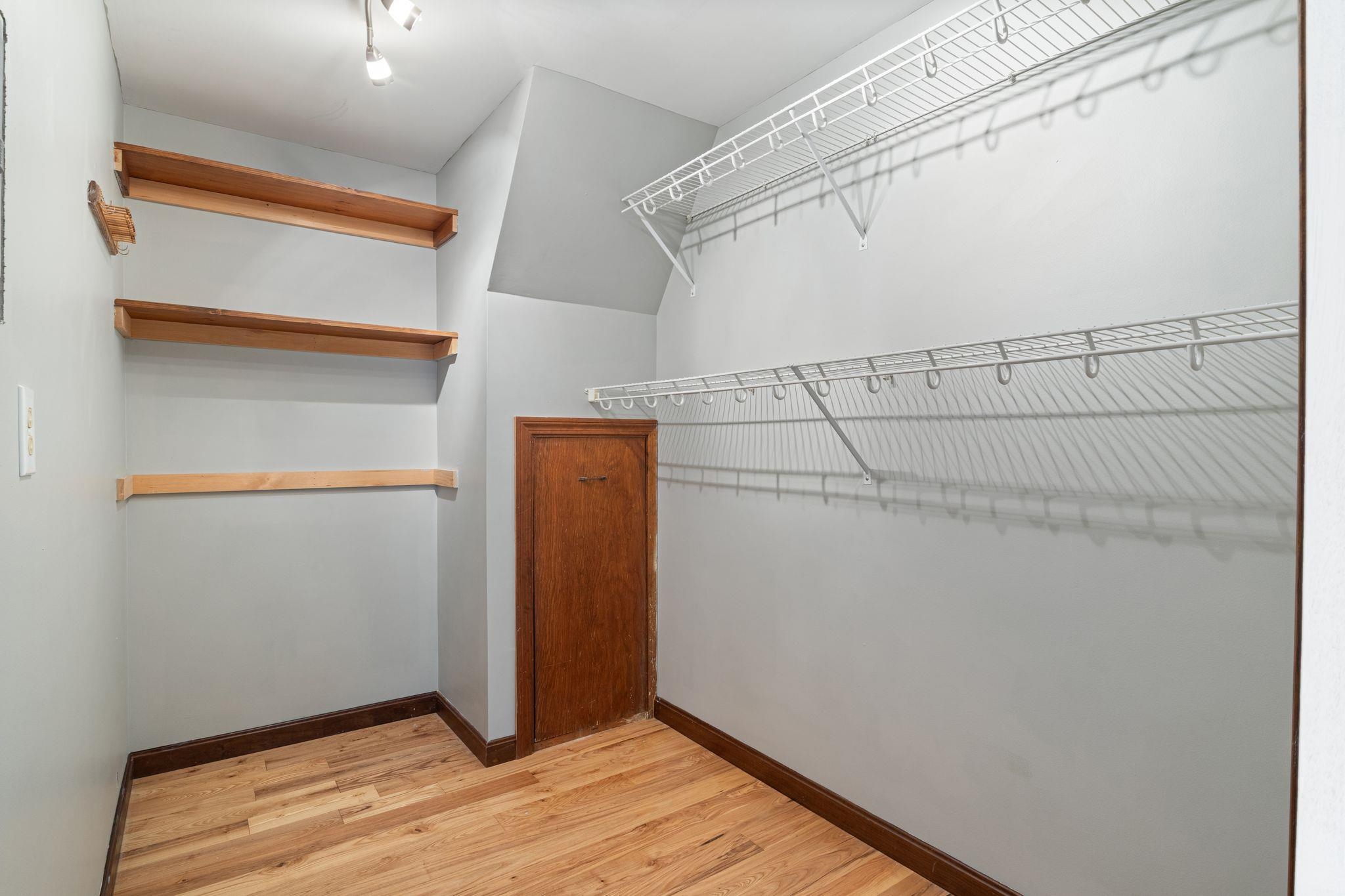 131 1/2 Littleworth Road Property Photo 37