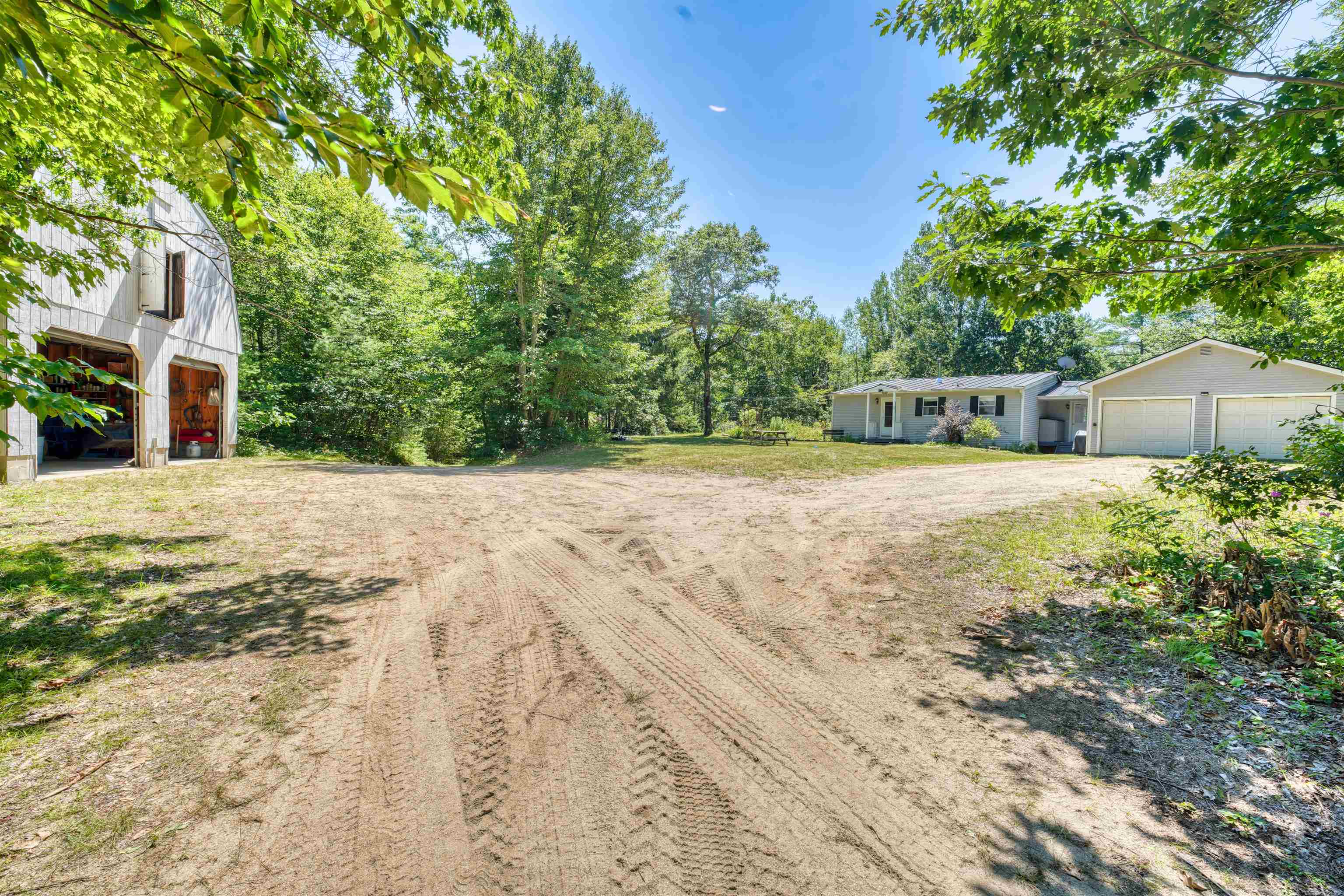 149 Franklin Highway Property Photo 3
