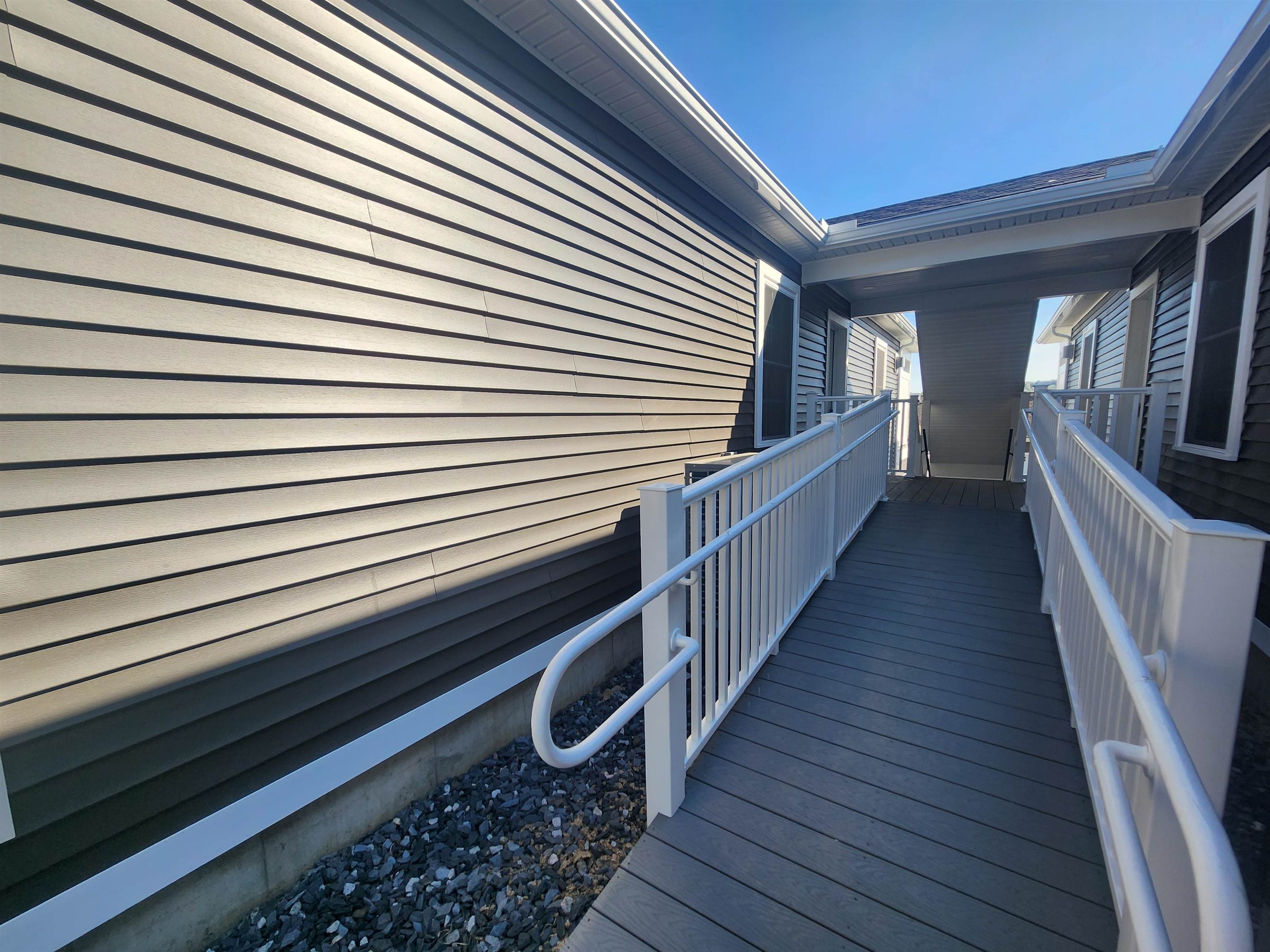 82 Ivan Drive Property Photo 3