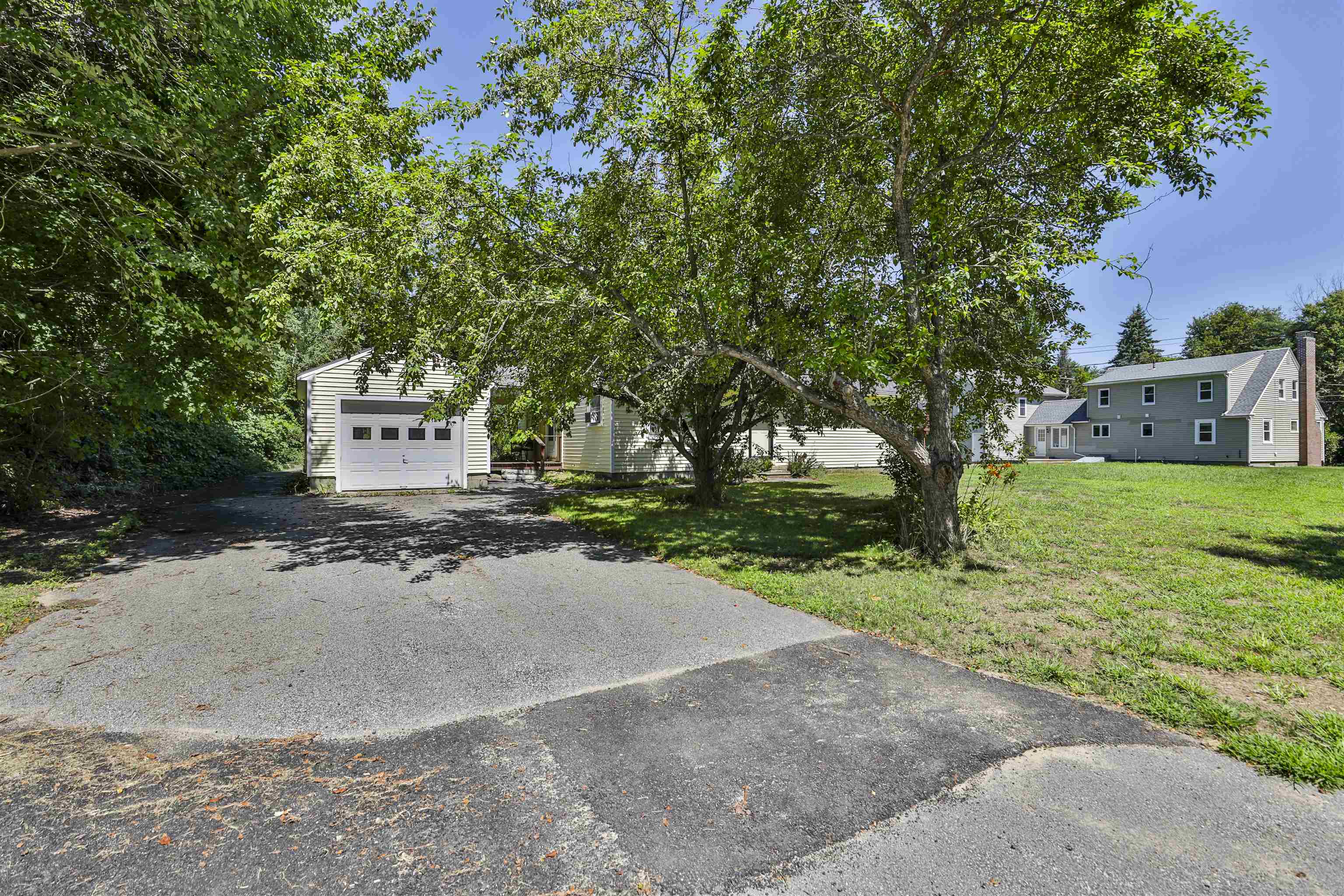 65 Cemetery Street Property Photo 4