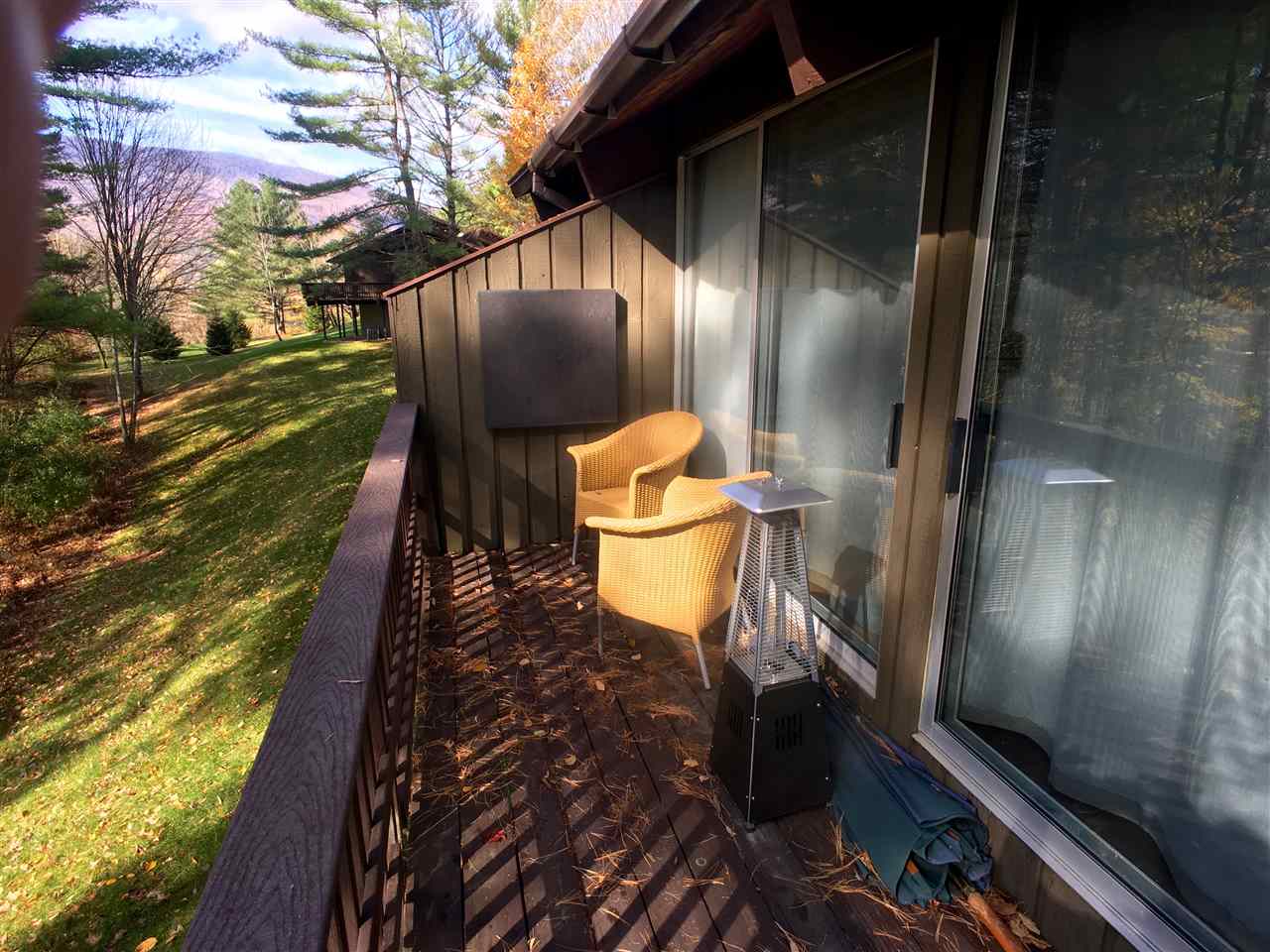 9 Murray Hill Road South Property Photo 5