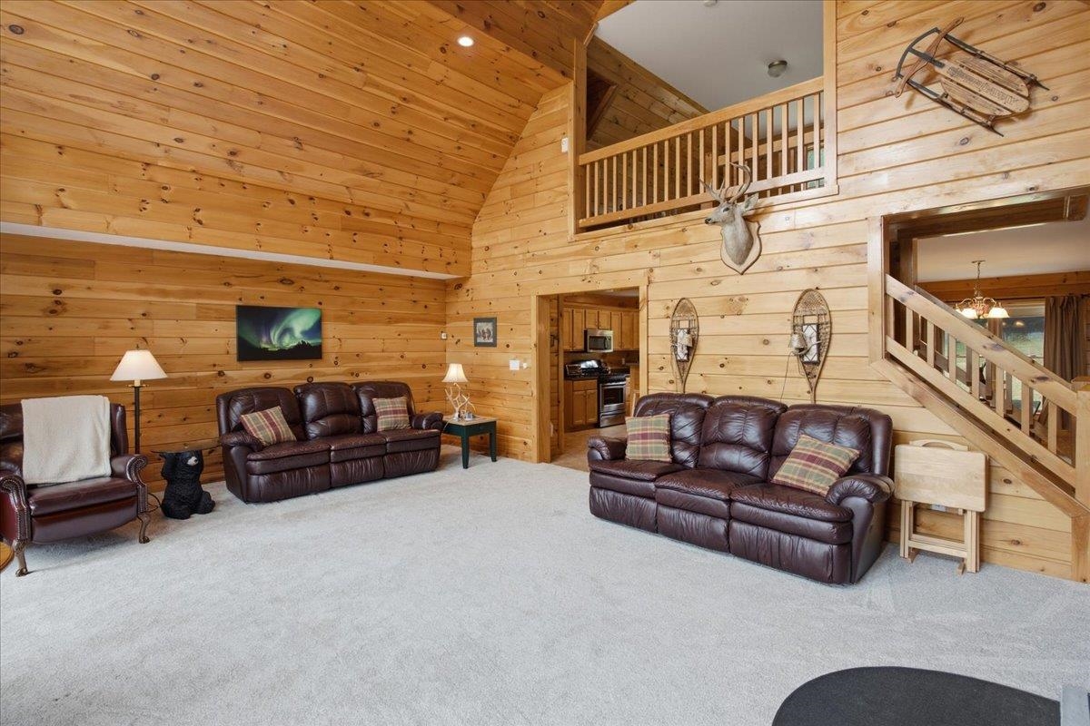 2148 Abbott Road Property Photo 14