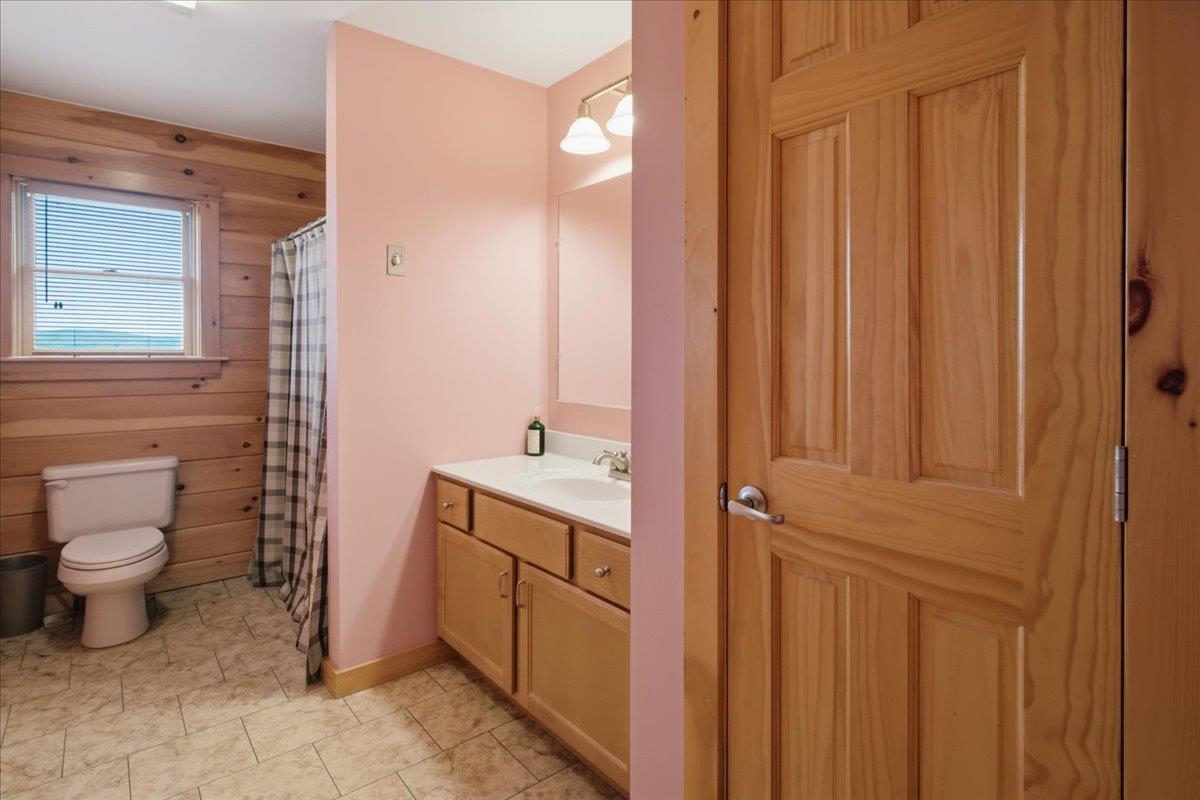 2148 Abbott Road Property Photo 28